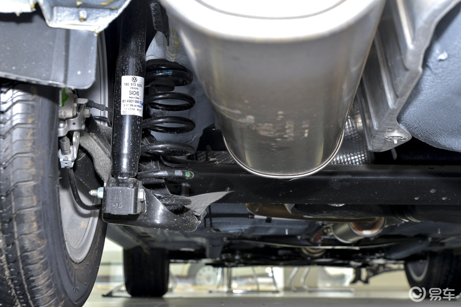 【朗逸2015款1.6l 自动 豪华版后悬挂汽车图片-汽车图片大全】-易车网