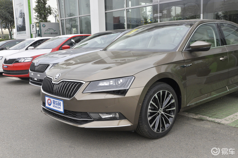 【速派2016款330tsi 双离合 智行版车头局部汽车图片-汽车图片大全】