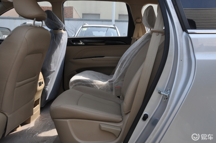 【宝骏7302016款1.