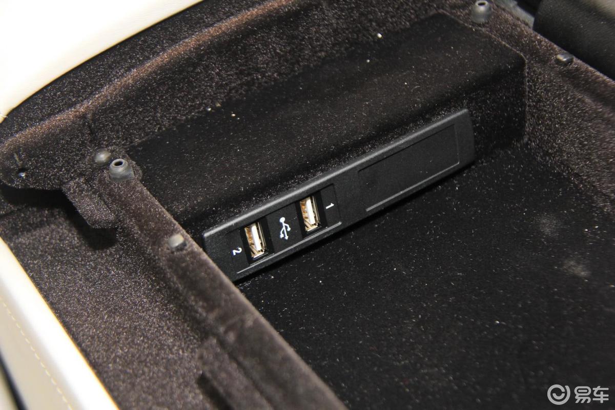 USB接口