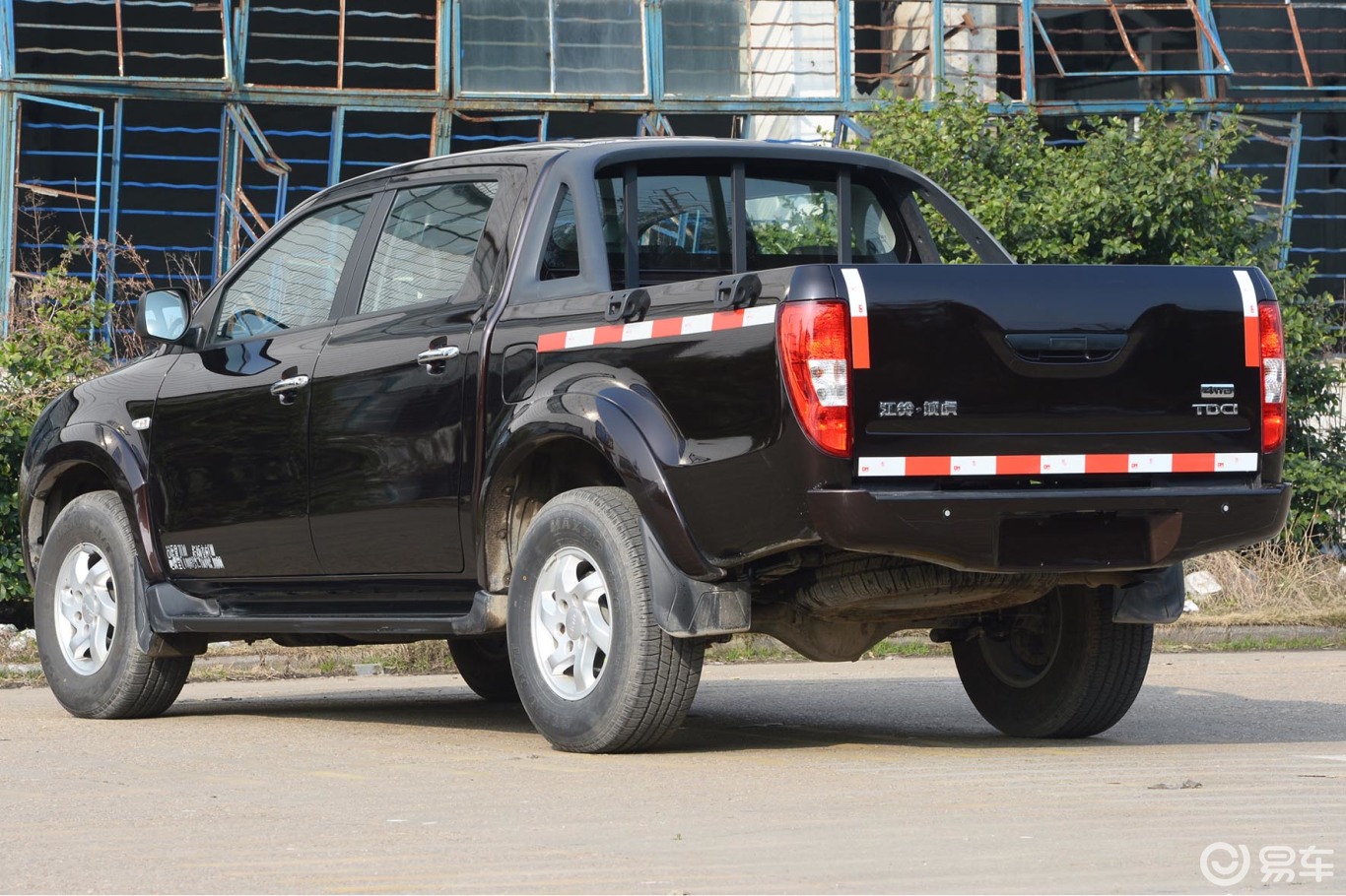4t 手动 四驱 超豪华款 柴油】江铃域虎3_2.