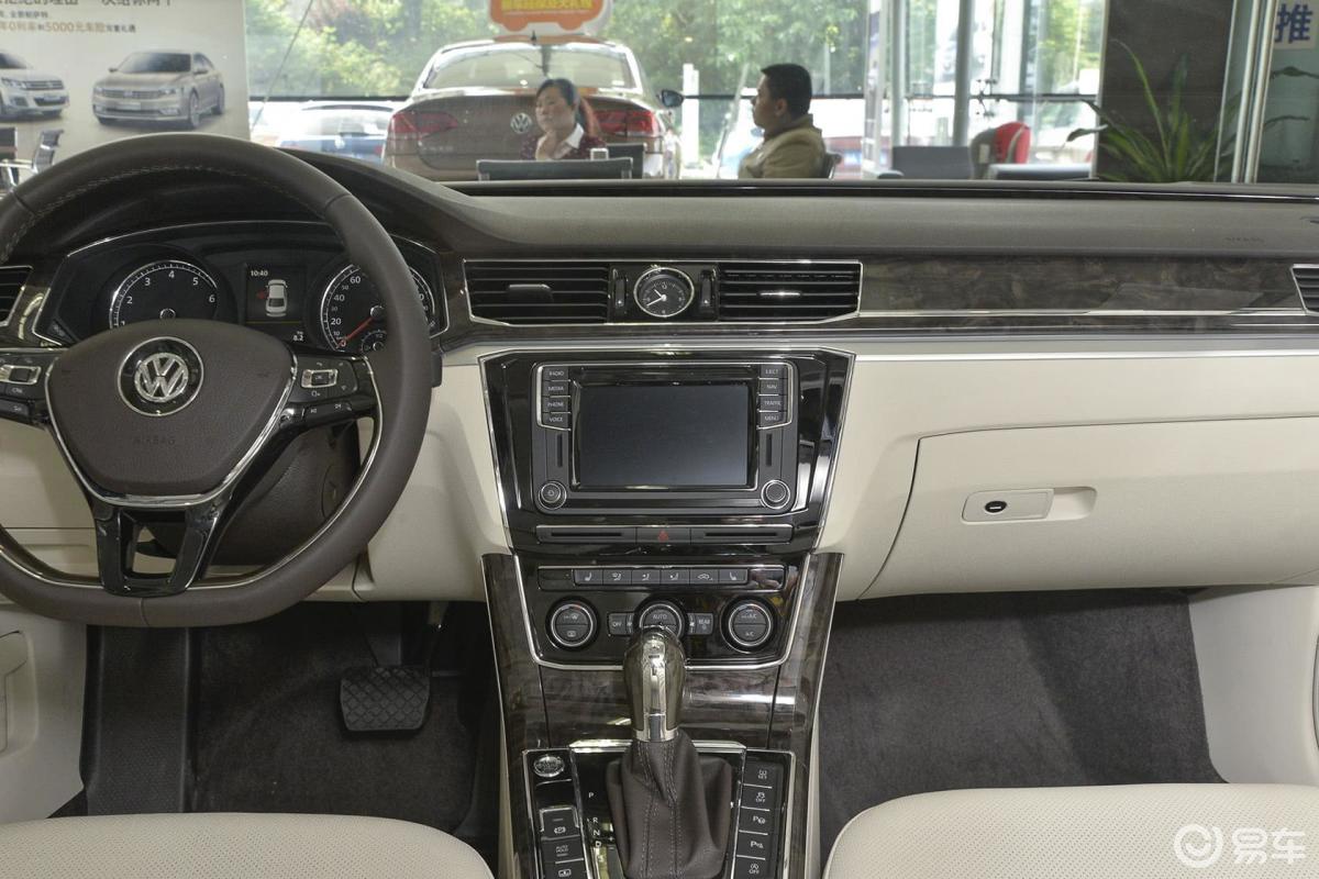 【帕萨特2016款380tsi dsg御尊版中控台整体汽车图片-汽车图片大全】