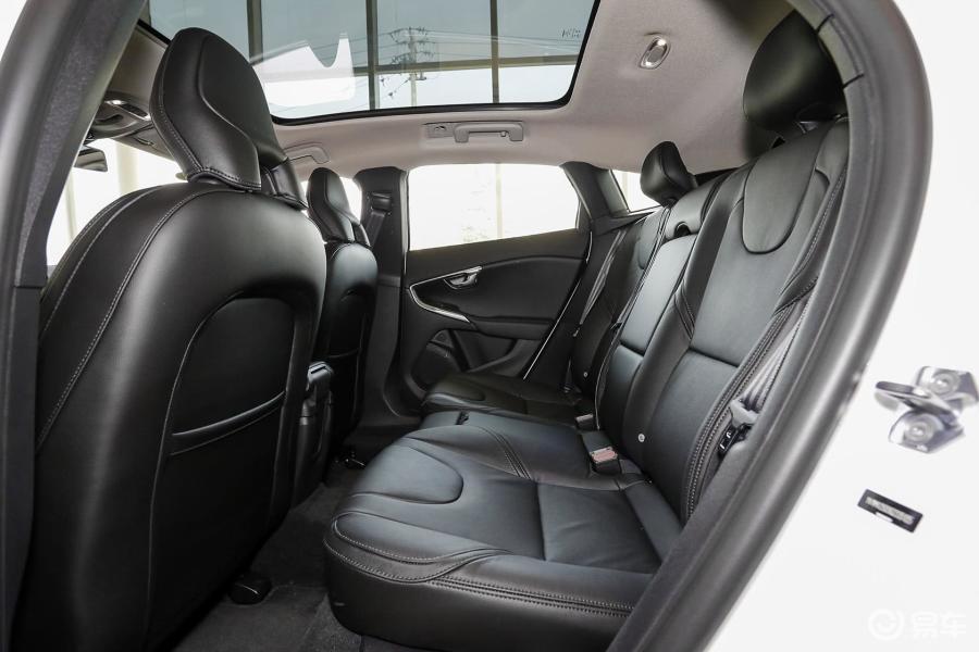 【沃尔沃v402016款1.