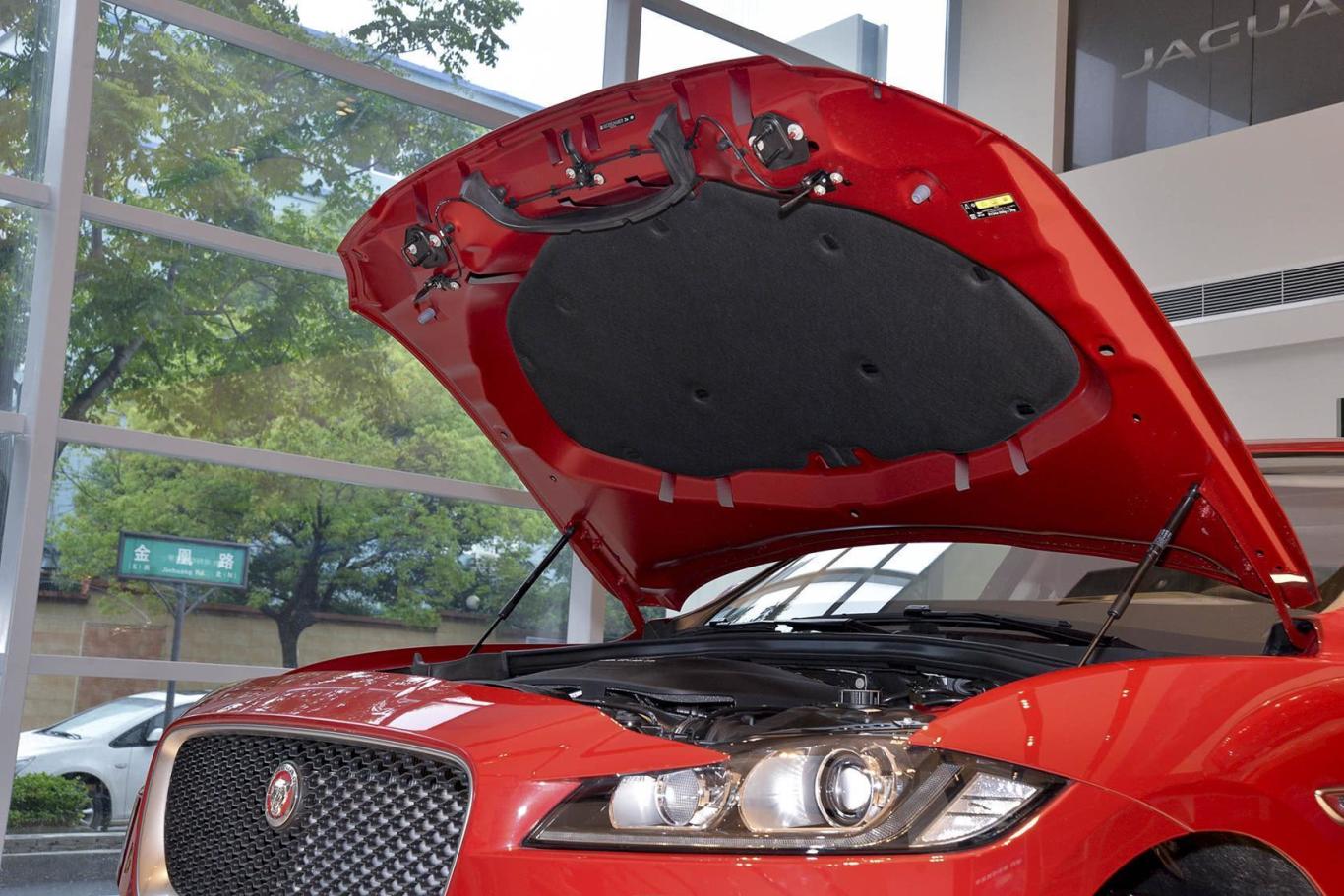 捷豹f-pace2.0t r-sport运动版发动机盖开启