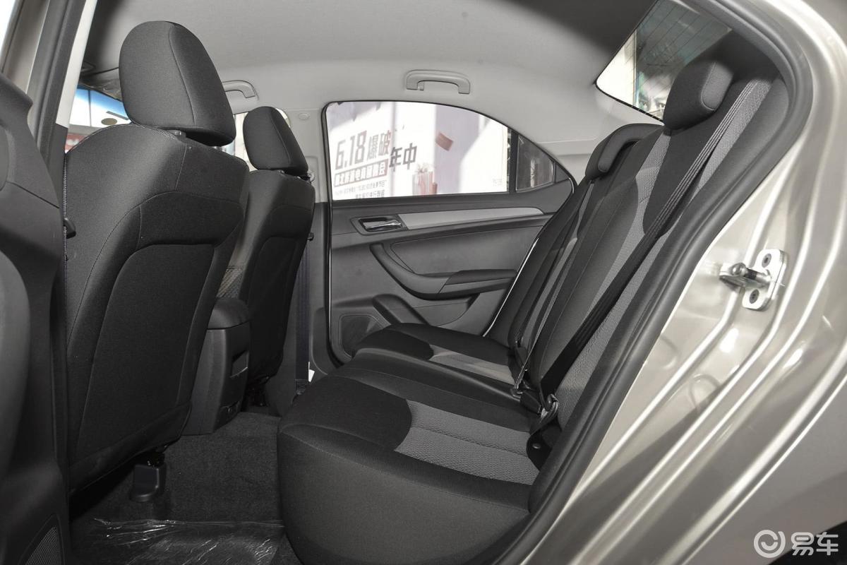 【荣威3602016款1.