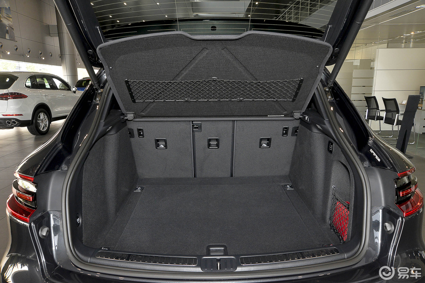 macan 空间-火山灰