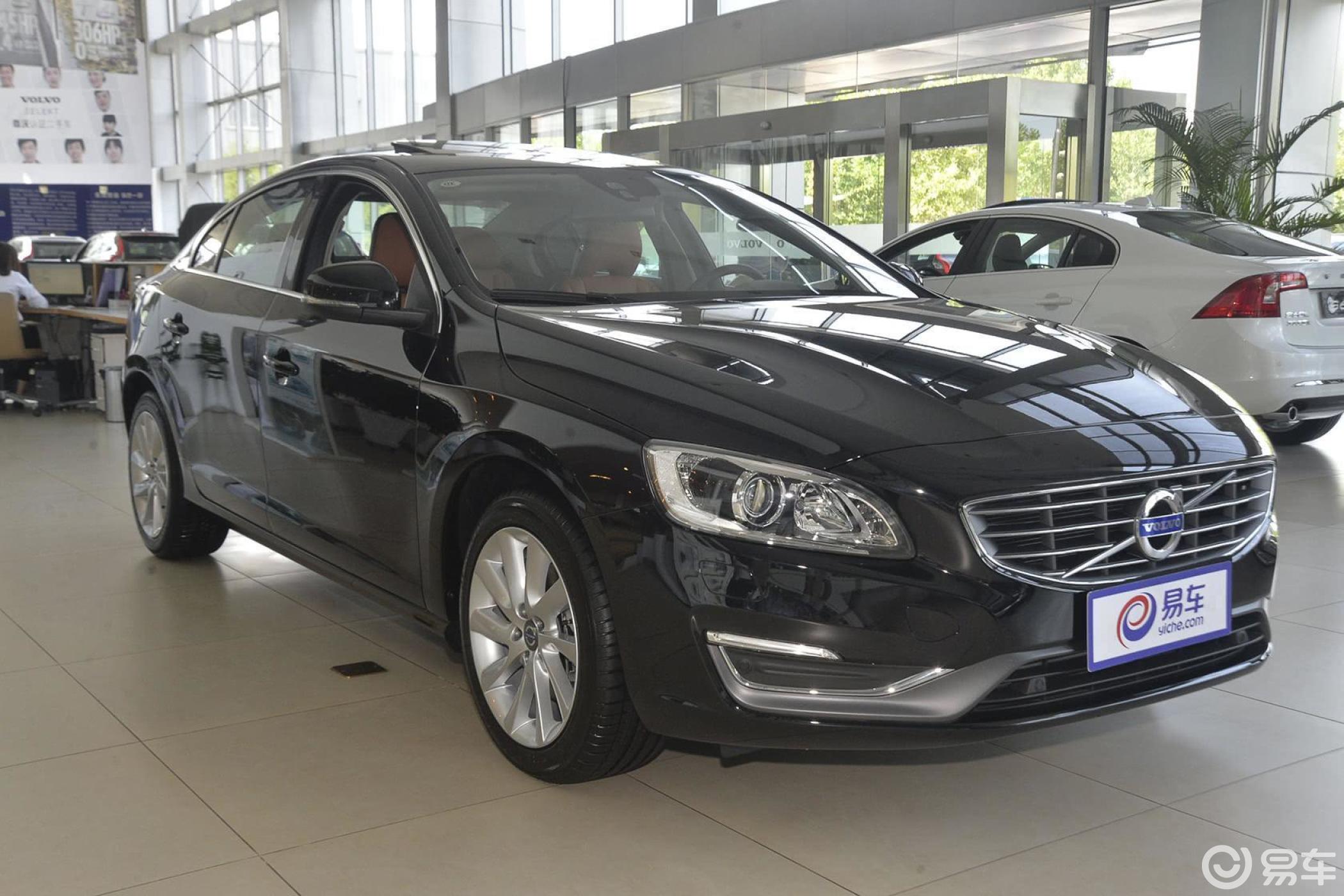 【沃尔沃s602017款t4 智远版侧前45度车头向右水平汽车图片-汽车图片