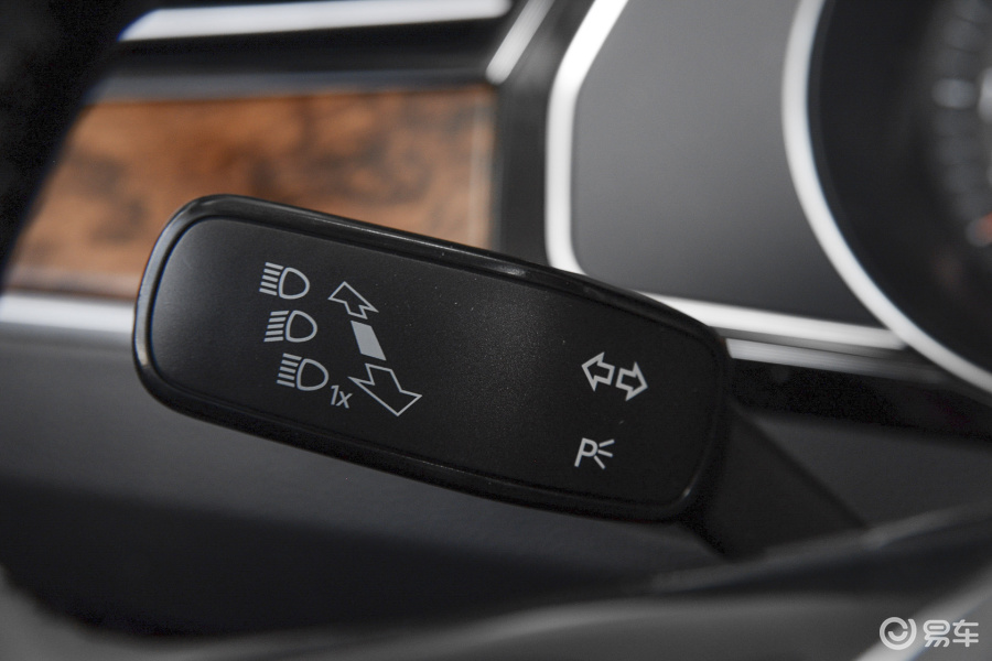 【迈腾2017款380tsi dsg 尊贵型大灯远近光调节柄汽车图片-汽车图片