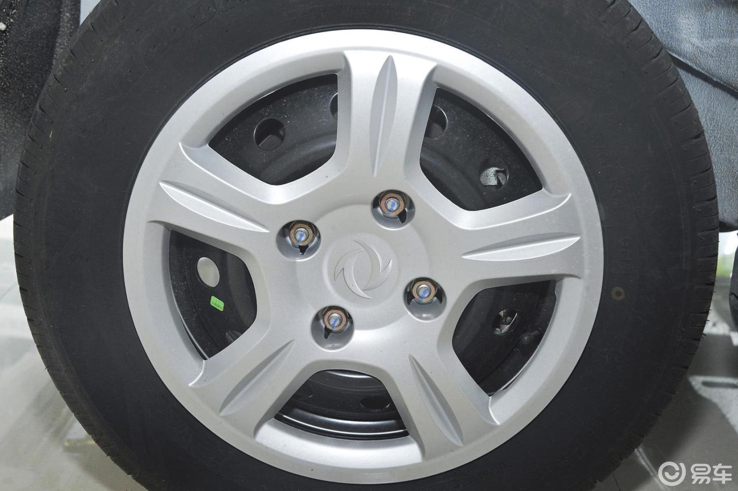 东风风光  风光330  2014款  2019款  2018款  2017款  2014款  2013