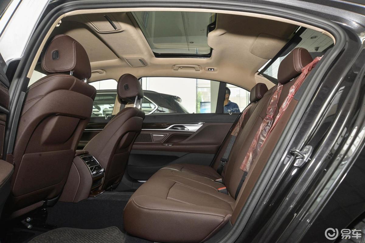 【宝马7系2016款730li 领先型后排座椅汽车图片-汽车图片大全】-易车