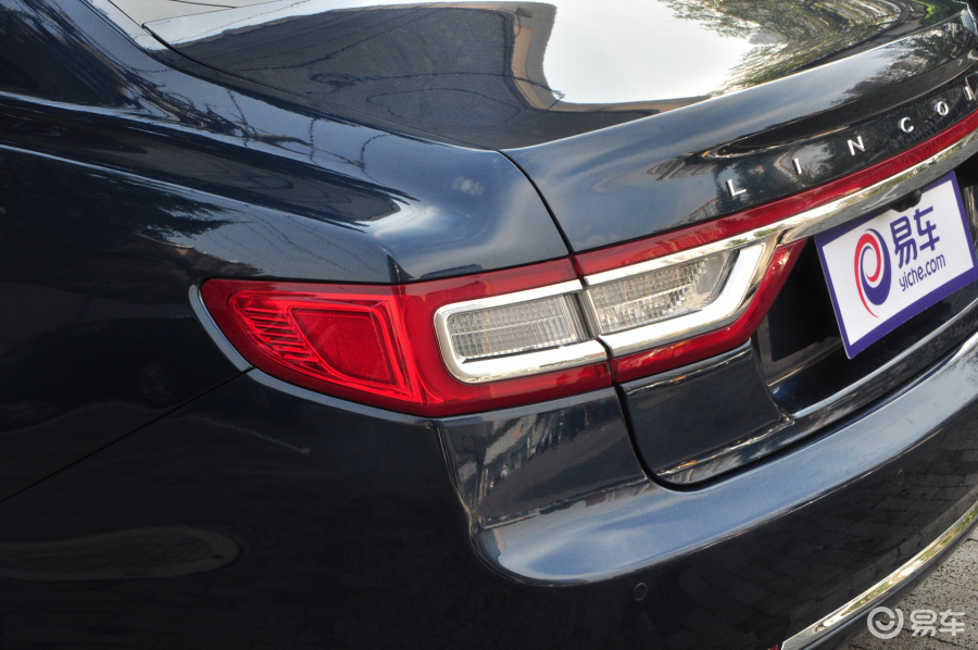 林肯大陆 尾灯图