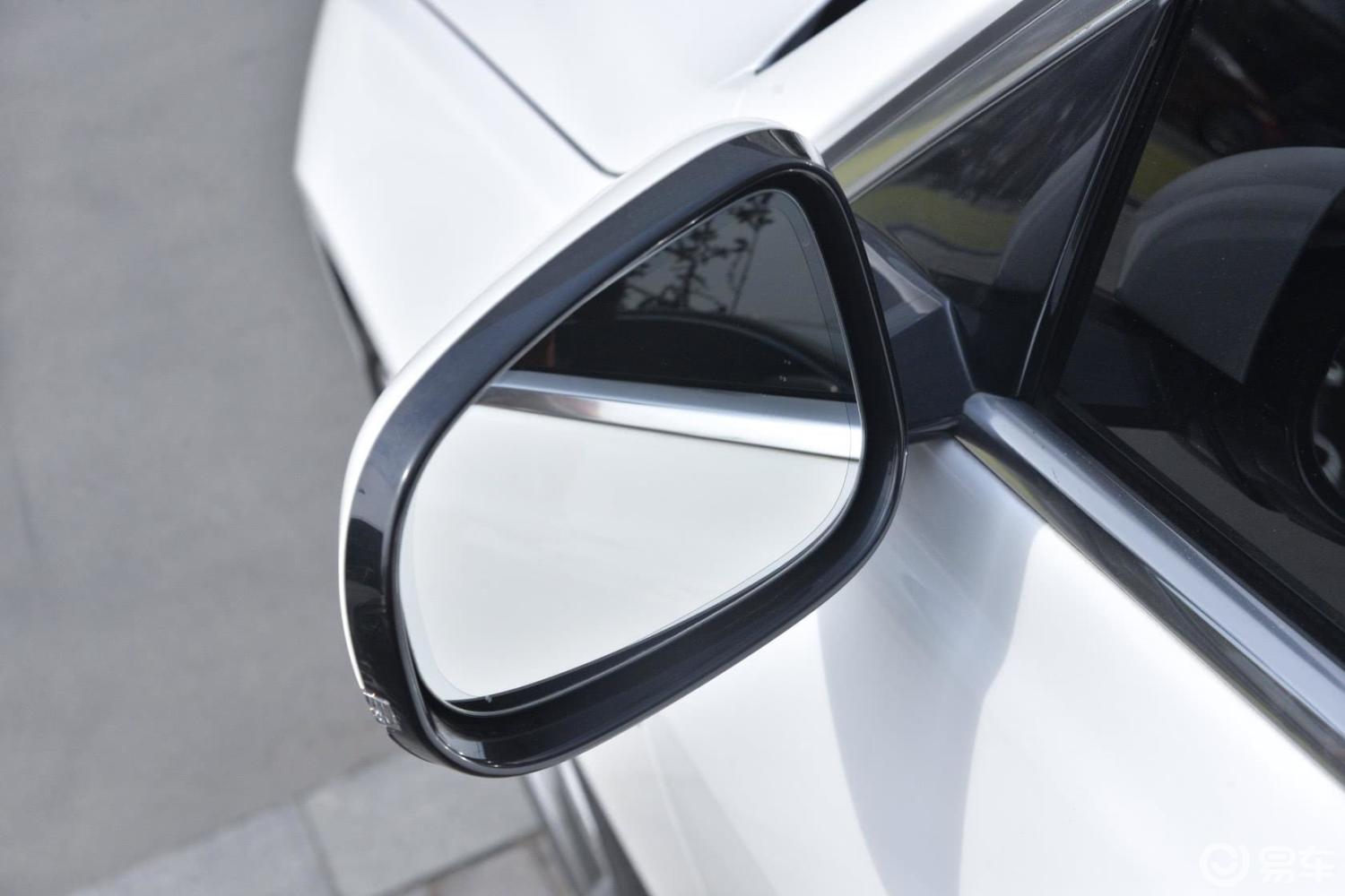 0t r-sport 240ps后视镜镜面(后)汽车图片-汽车图片大全】-易车