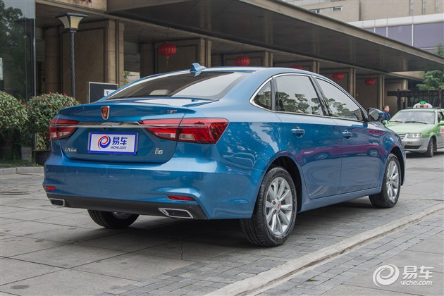 宽适豪华互联网轿车荣威i6展车大同已到店