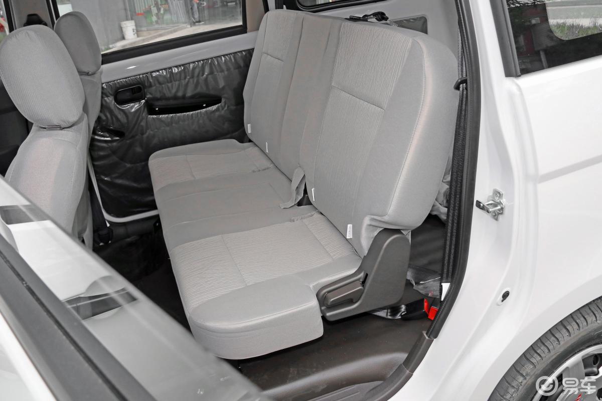 【五菱宏光s2016款1.