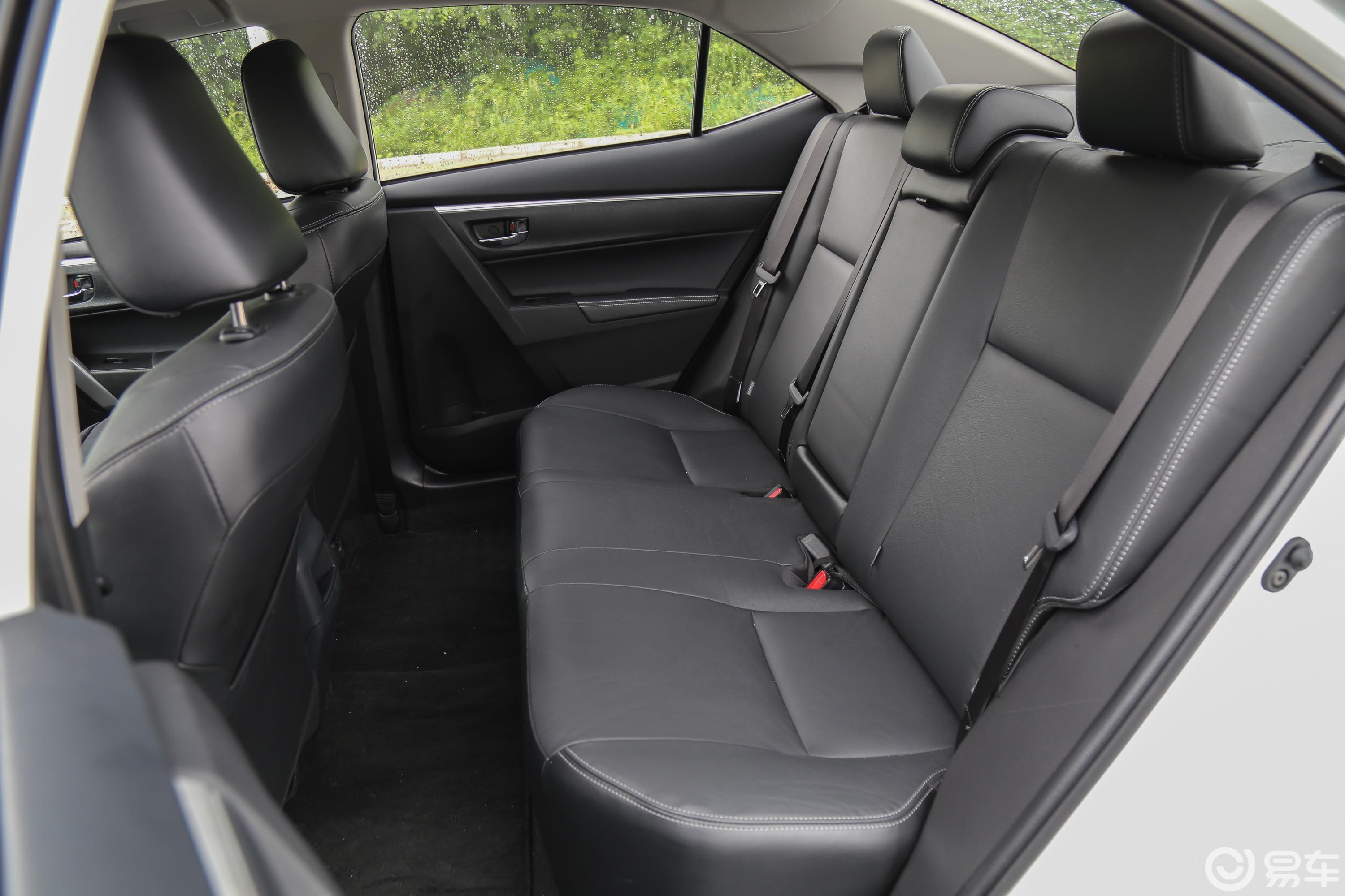 【卡罗拉2017款d-4t cvt glx-i后排座椅汽车图片-汽车图片大全】-易车