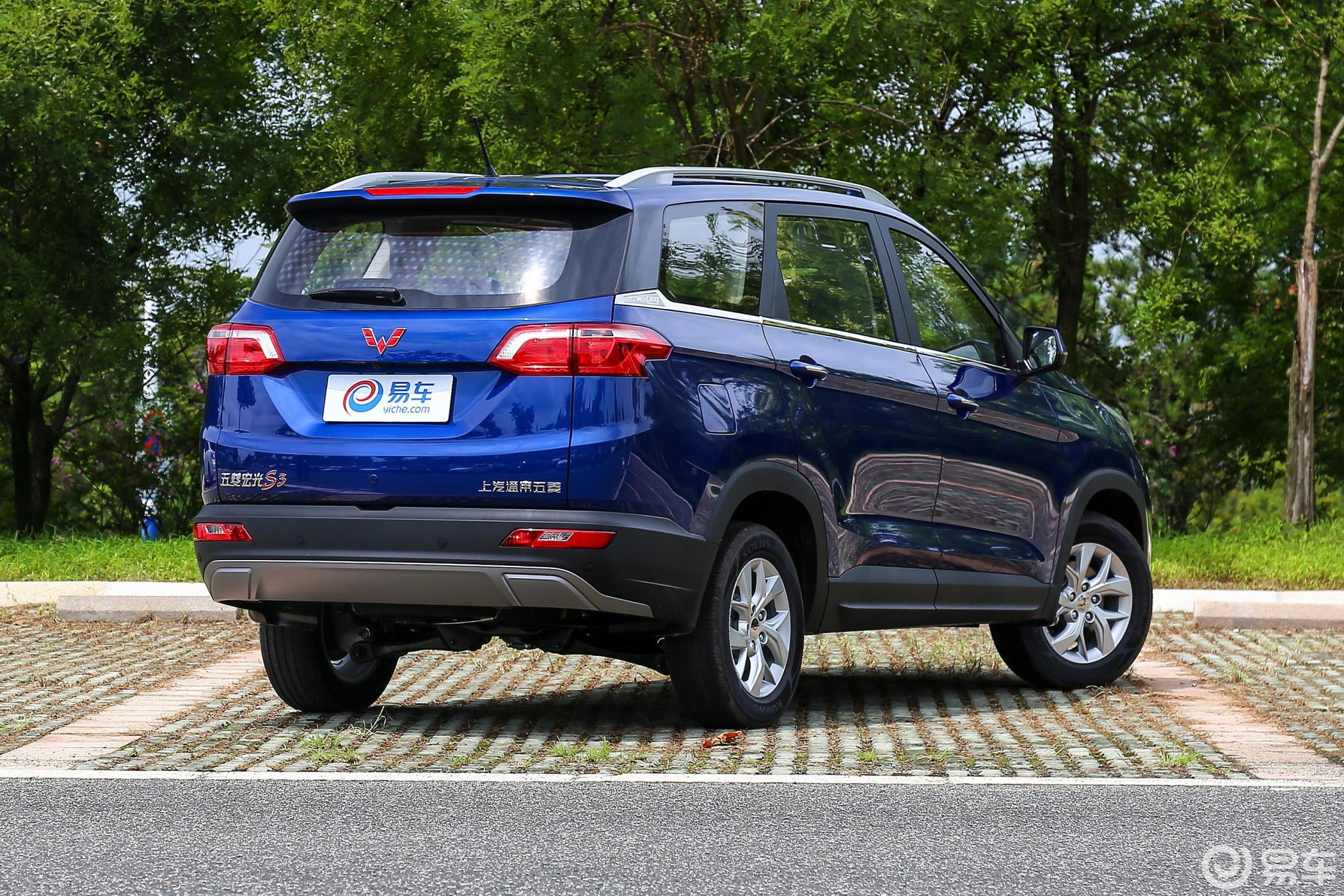 1.5l 手动 豪华型 国v