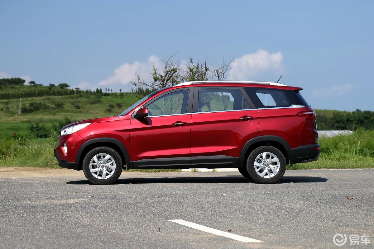 1.5l 手动 豪华型 国v