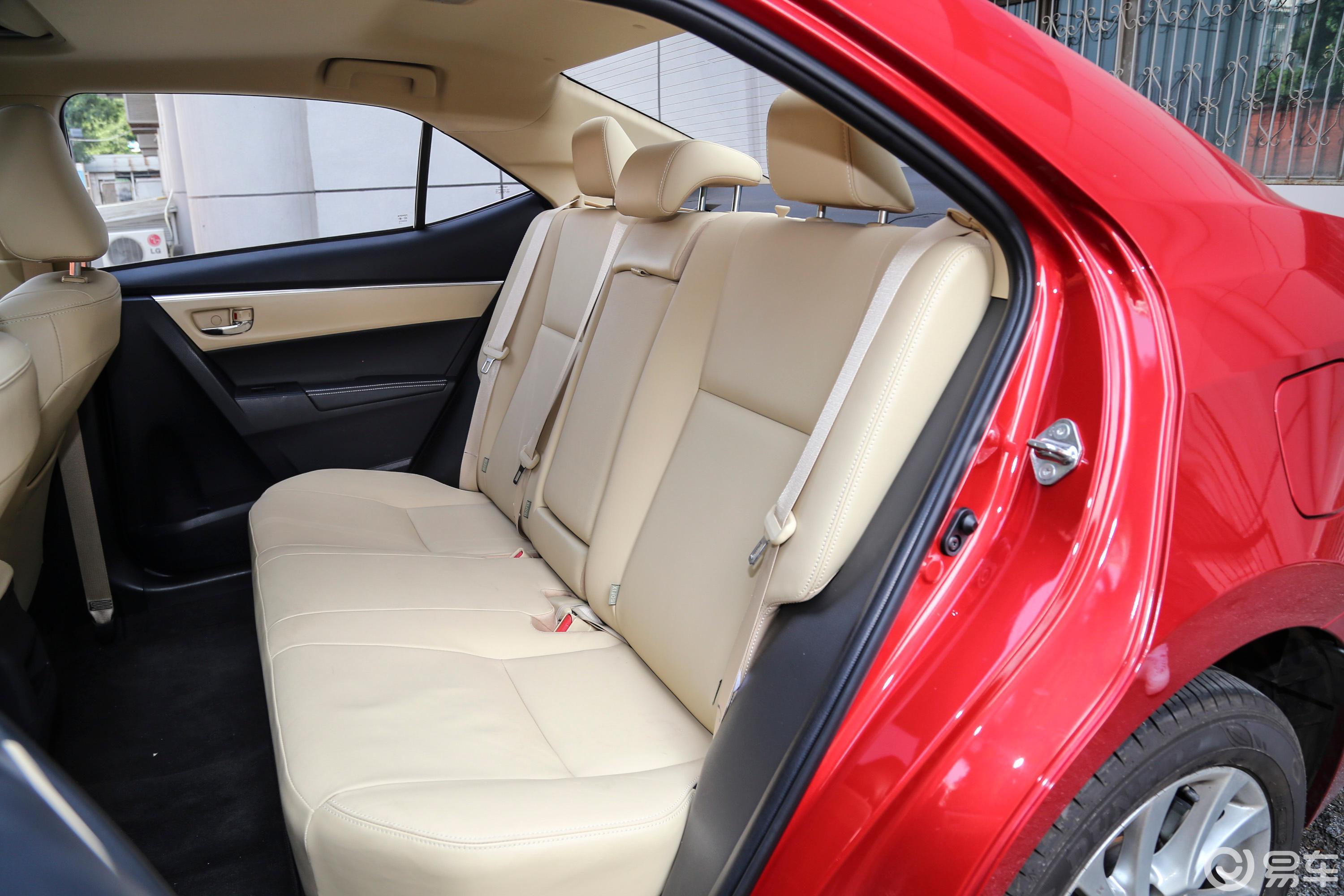 【卡罗拉2017款d-4t cvt glx-i后排座椅汽车图片-汽车图片大全】-易车