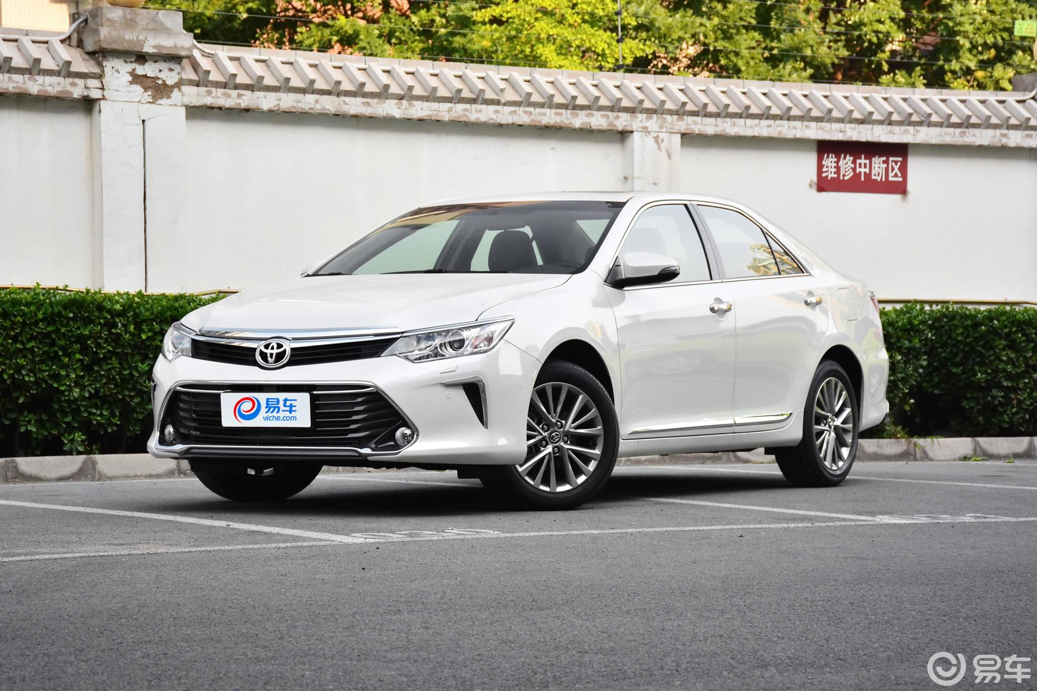 【凯美瑞2016款10周年纪念版 2.