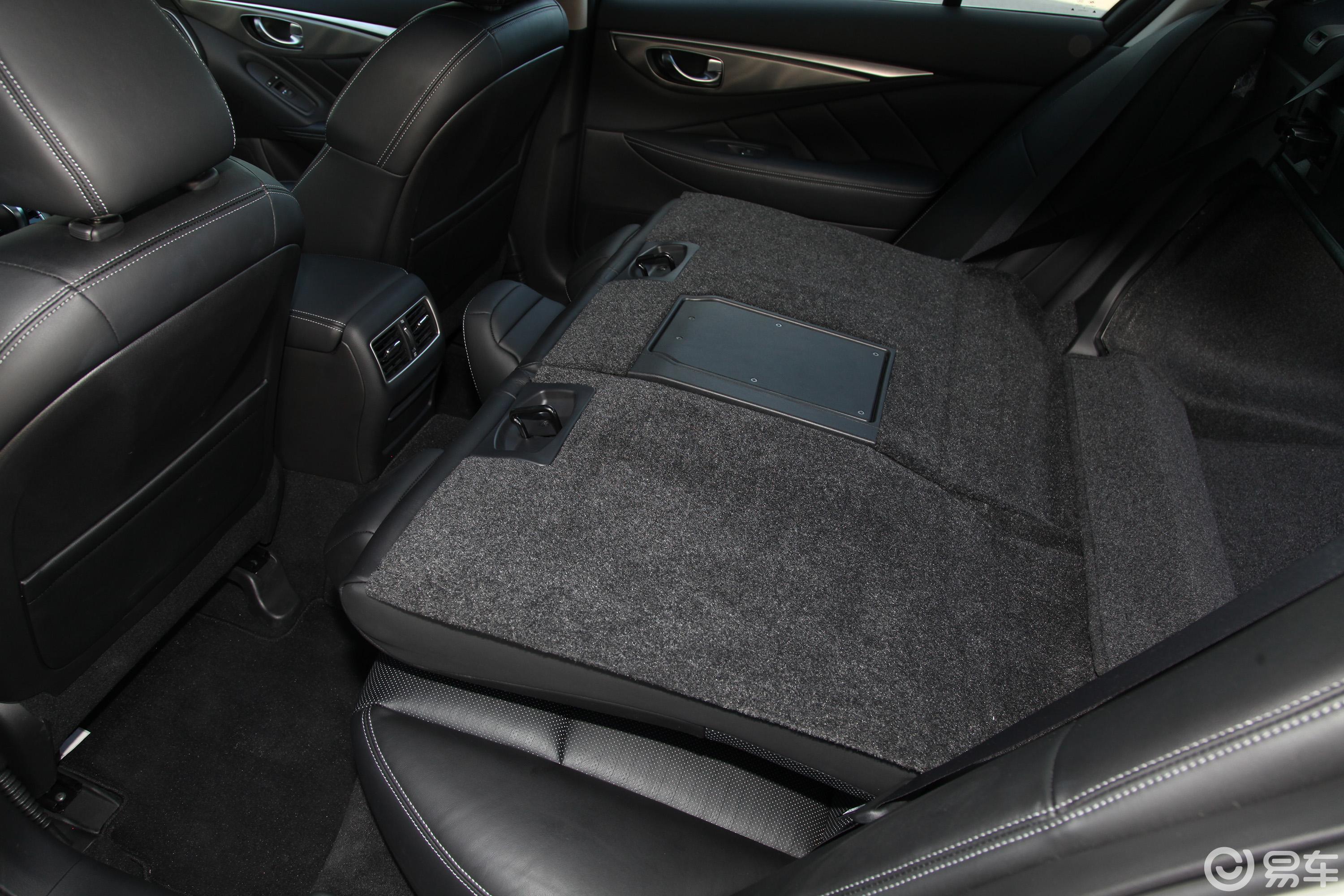 【英菲尼迪q50l2016款2.