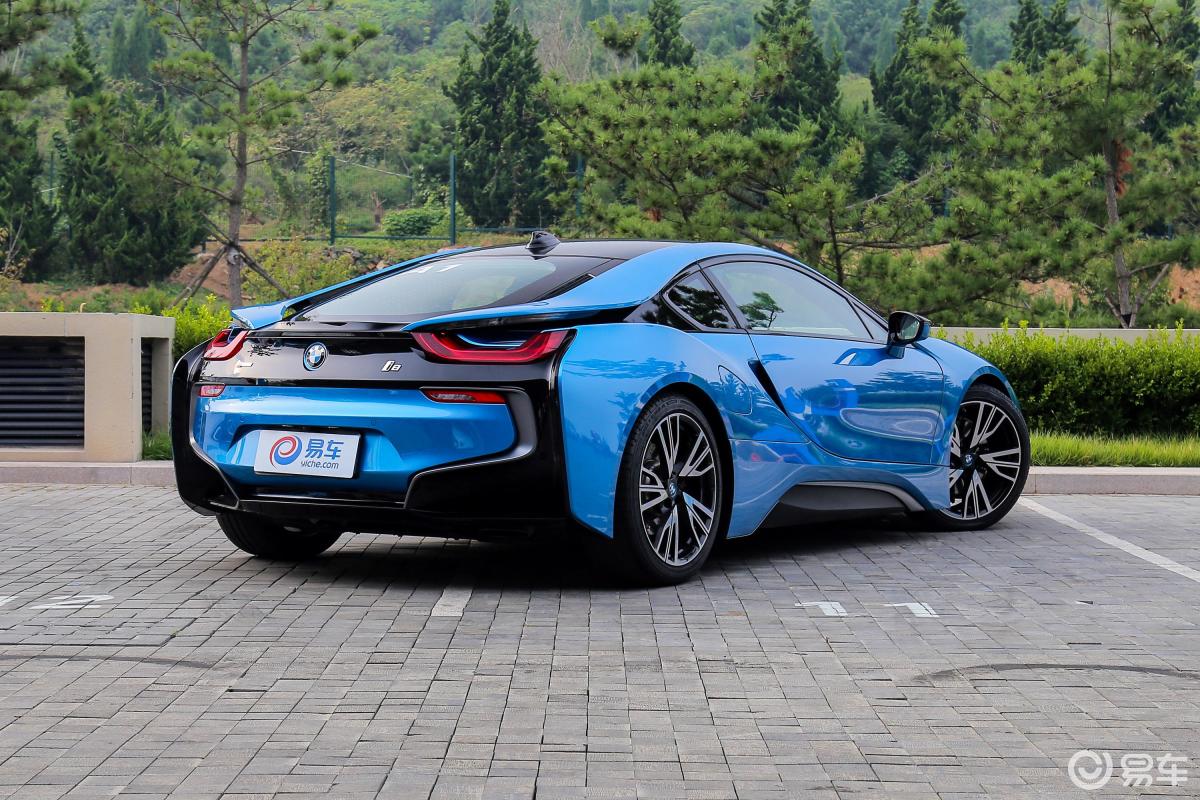 【宝马i82014款标准版侧后45度车头向右水平汽车图片-汽车图片大全】