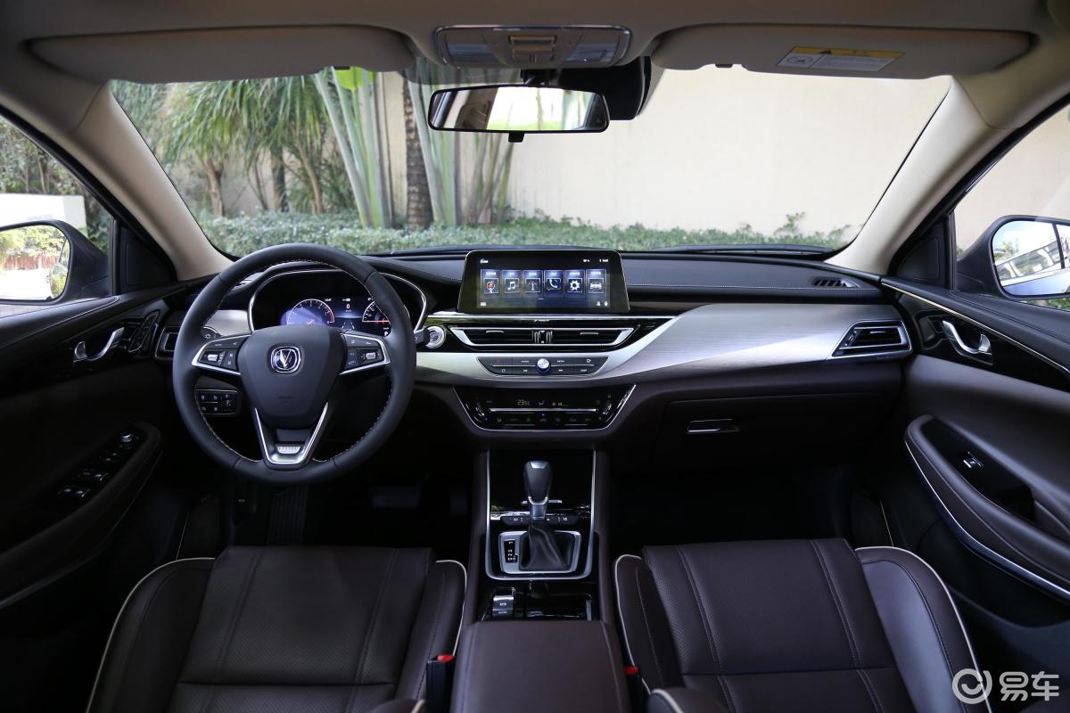 5t 手自一体 尊雅版内饰全景正拍汽车图片-汽车图片大全】-易车