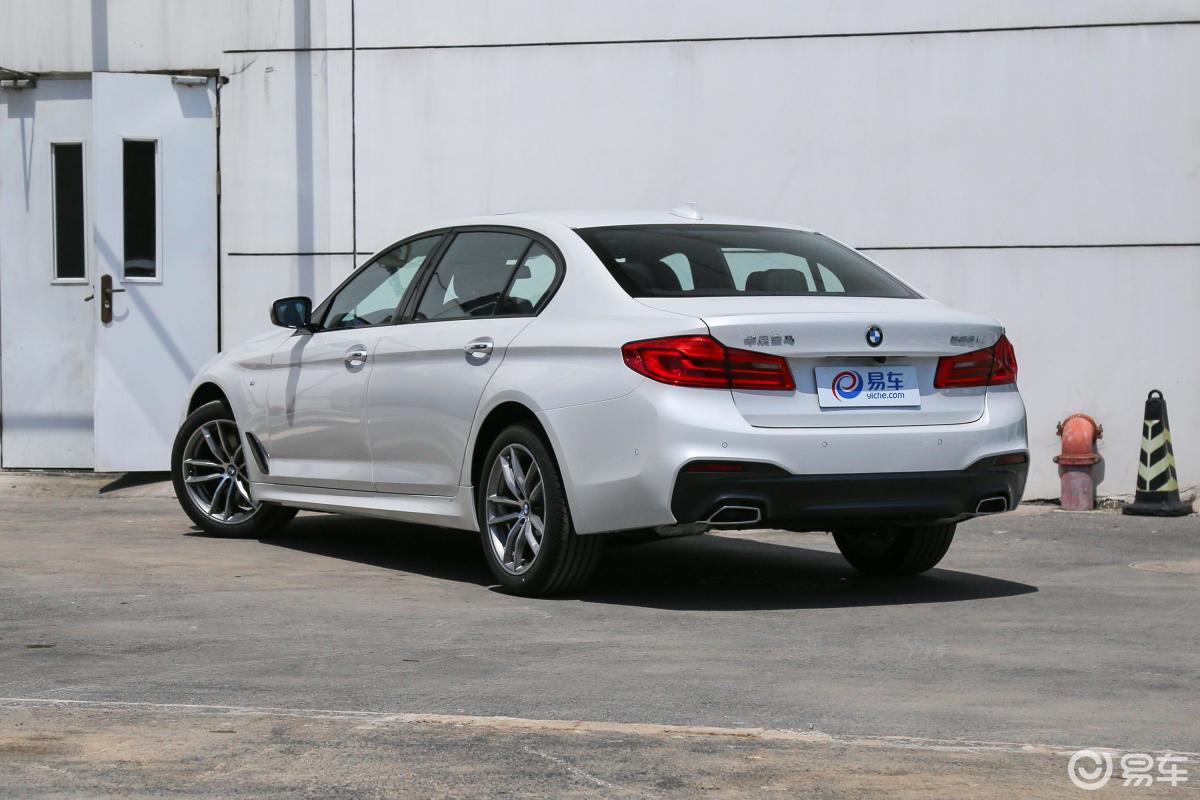 【宝马5系2018款525li m运动套装侧前45度车头向右水平汽车图片-汽车