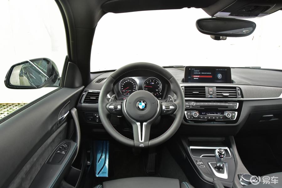 【宝马m22018款m2驾驶位区域汽车图片-汽车图片大全】-易车