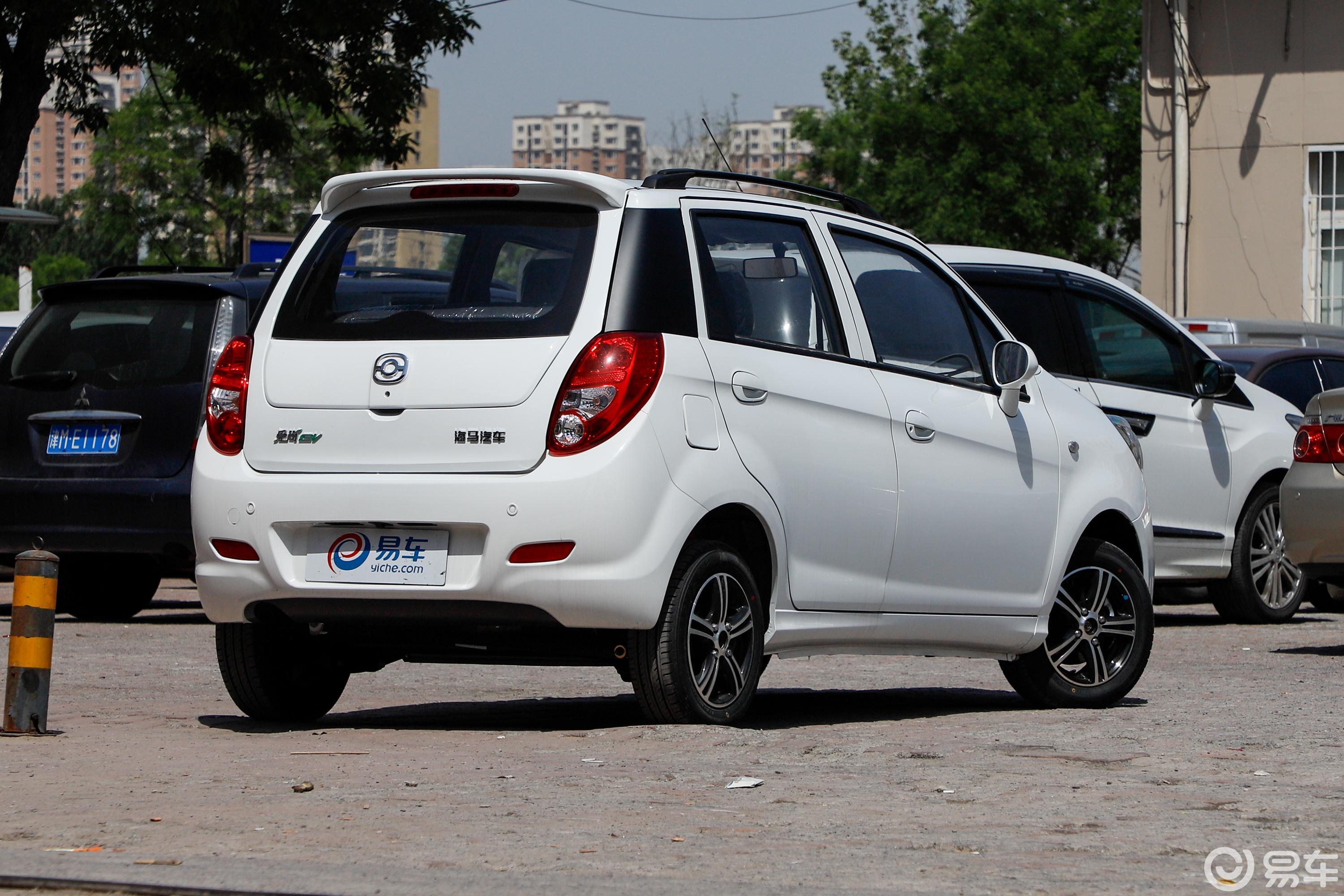 【海马爱尚ev2017款ev160侧后45度车头向右水平汽车图片-汽车图片大全