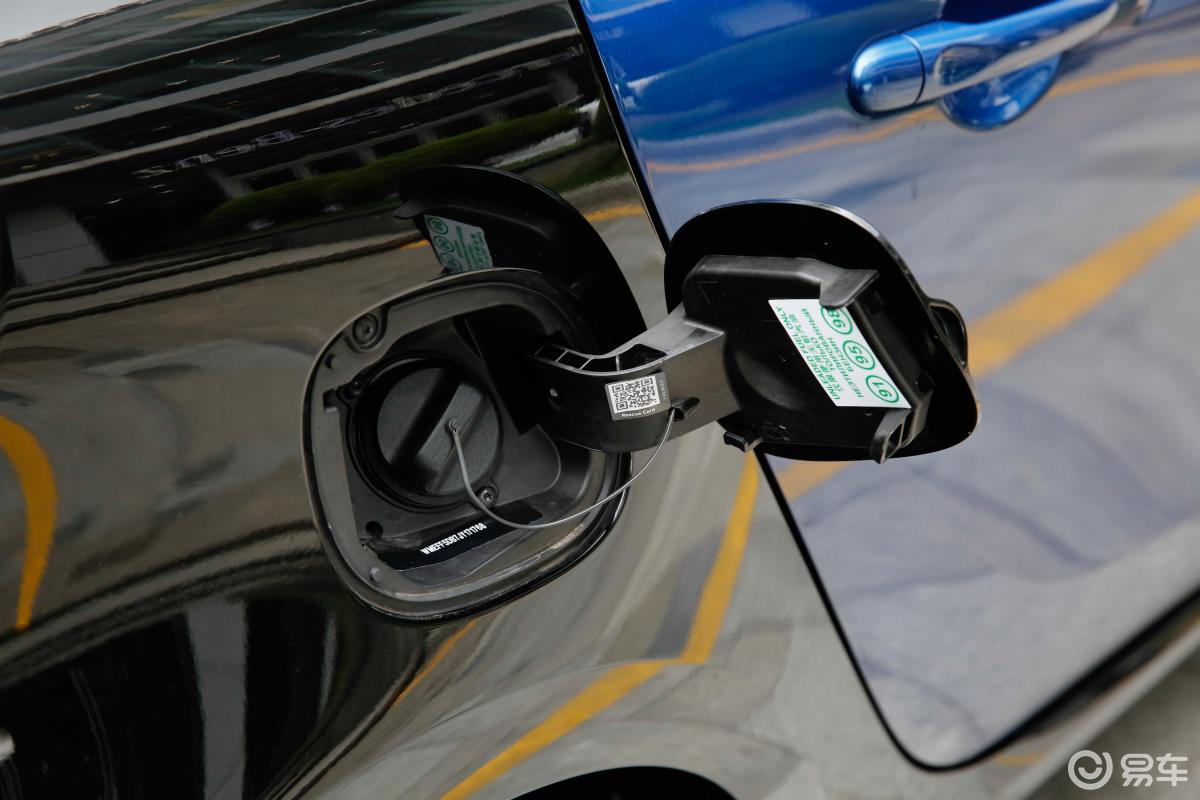 9t 66千瓦风尚版油箱盖汽车图片-汽车图片大全】-易车