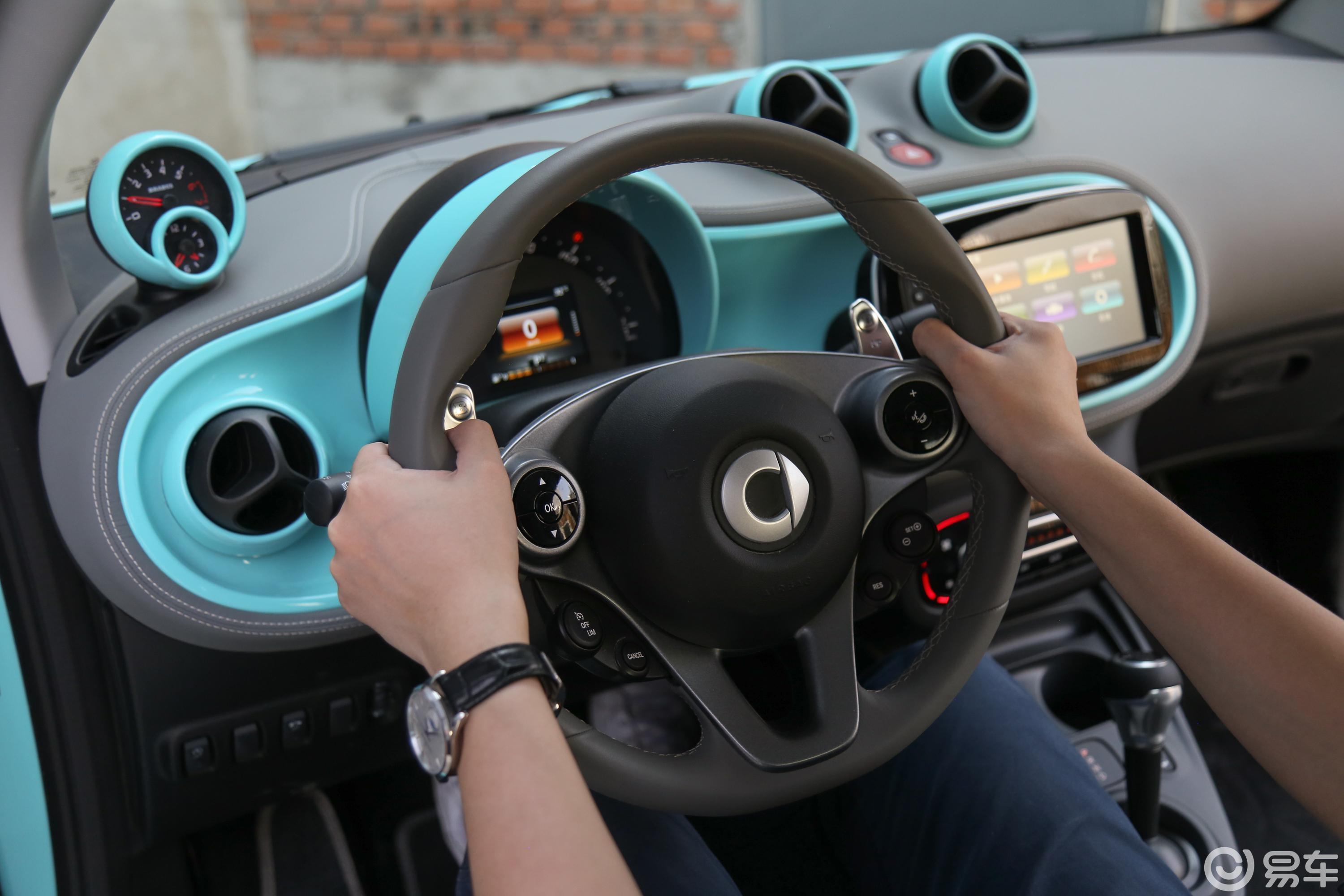 9t brabus敞篷专属定制版内饰汽车图片-汽车图片大全】-易车