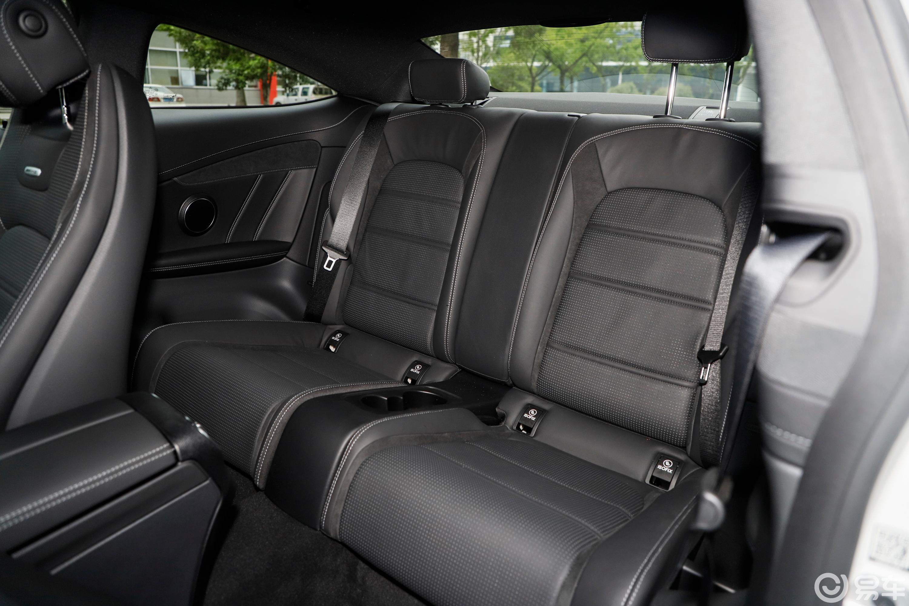 【奔驰c级 amg2016款c 63 轿跑车后排座椅汽车图片-汽车图片大全】