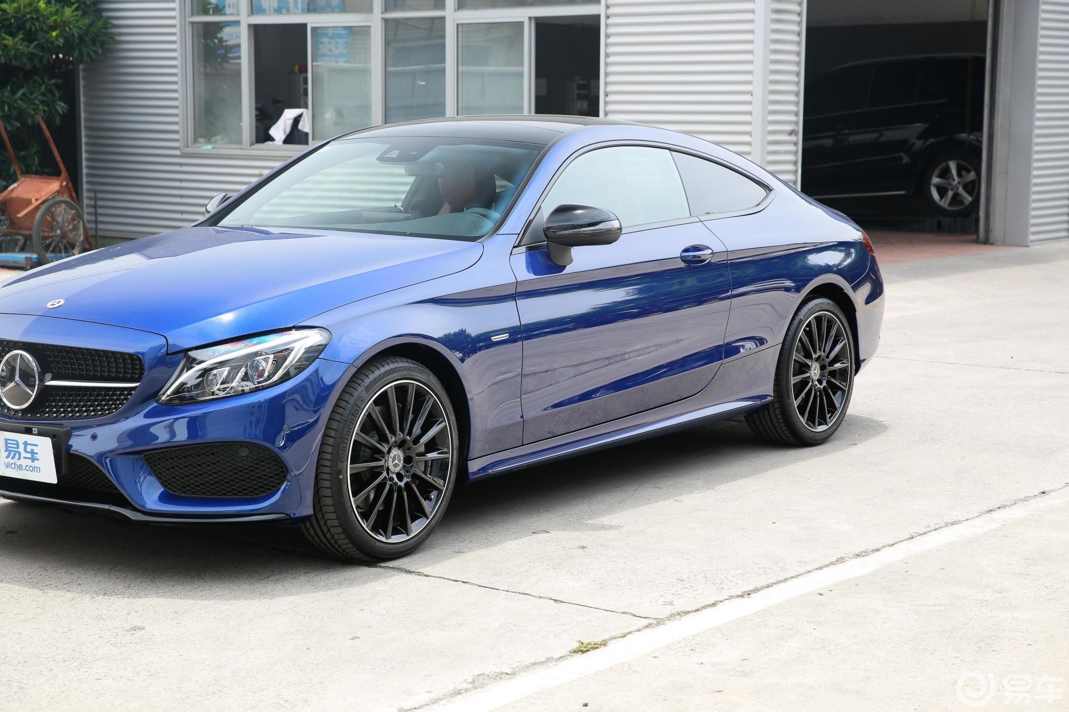 【奔驰c级(进口)2018款c 300 轿跑璨夜特别版外观汽车图片-汽车图片