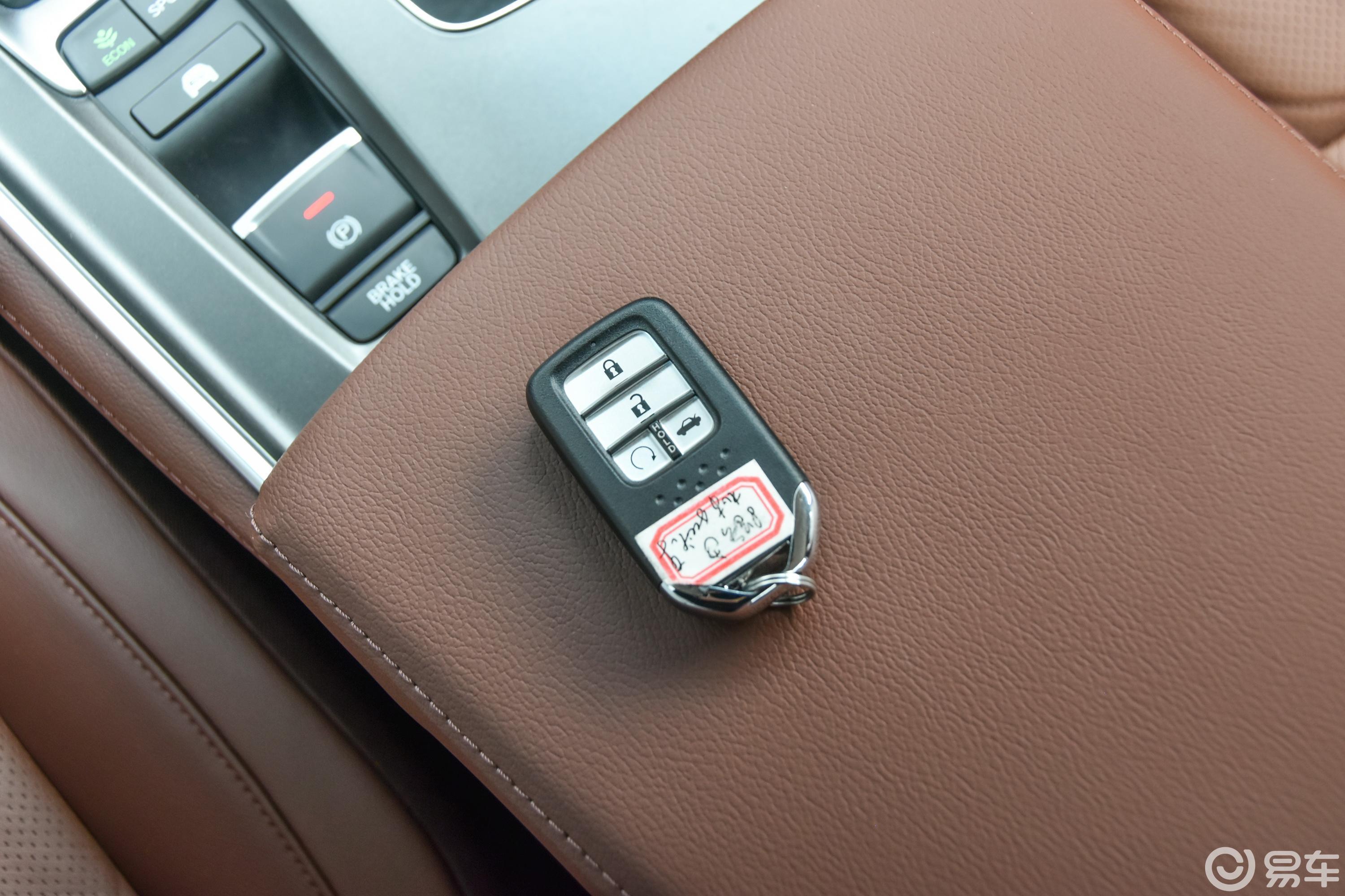 广汽本田  雅阁 2018款 2018款  2016款  2015款  2014款  2013款