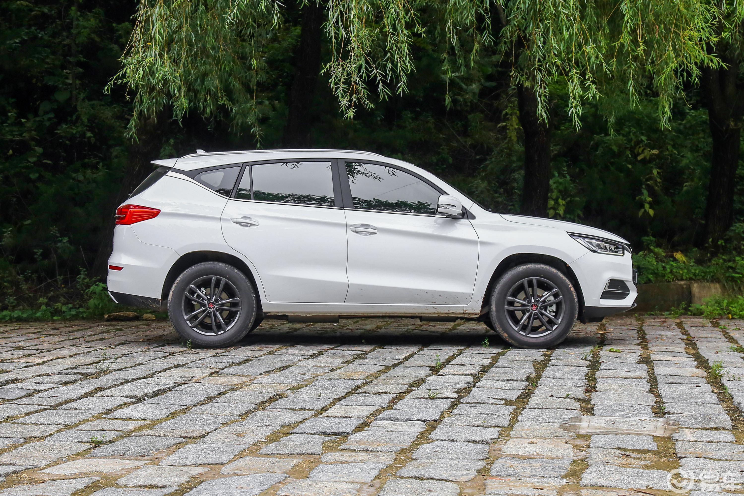 5ti 双离合 智联越耀版正侧车头向右水平汽车图片-汽车图片大全】