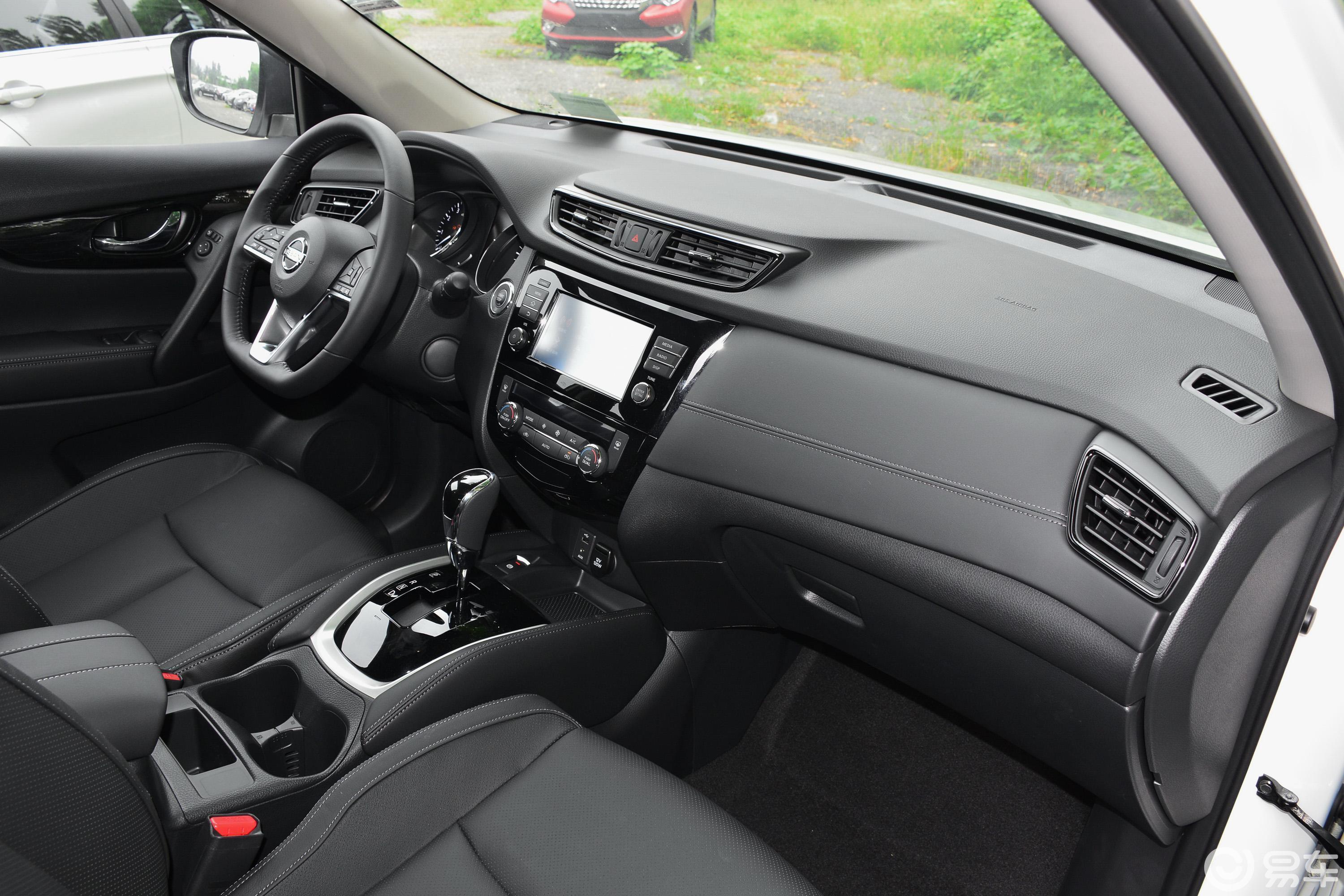 2019款20lcvt两驱舒适版5座