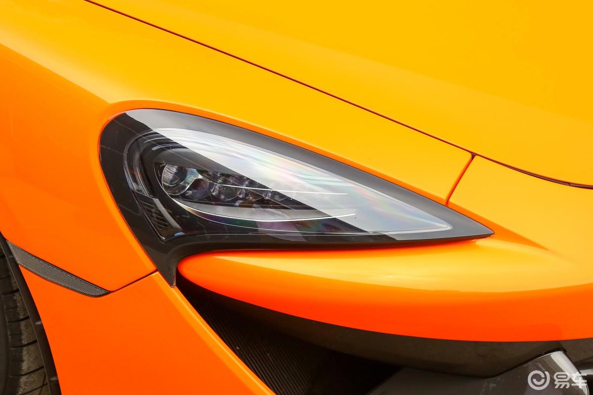 8t coupe大灯侧45度俯拍汽车图片-汽车图片大全】-易车