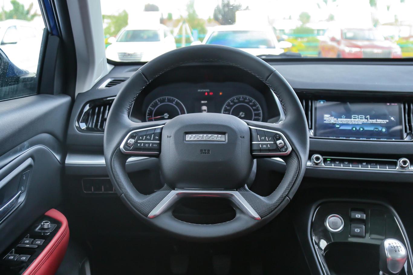 哈弗h2s红标 1.5t 手动 精英版方向盘