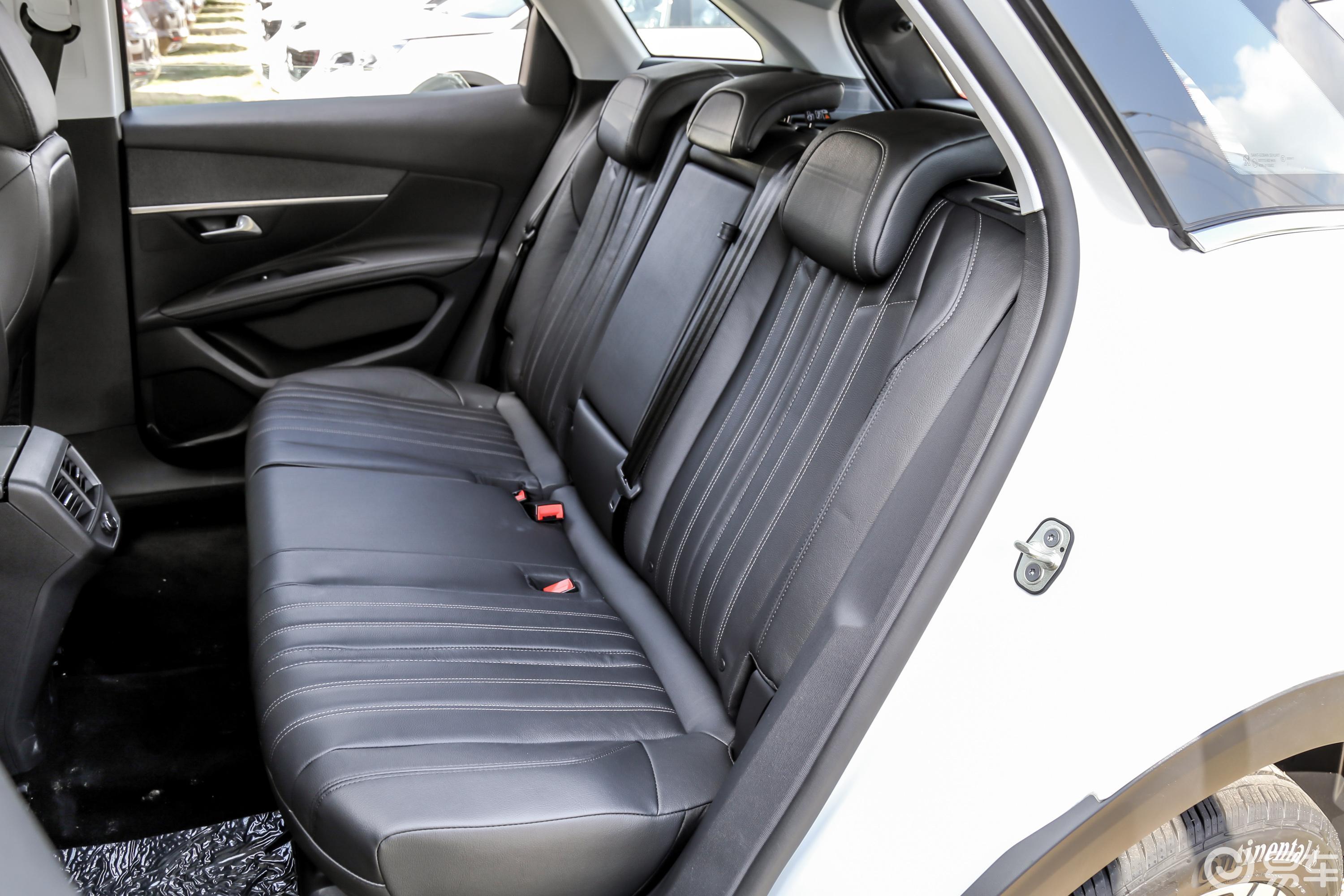 【标致40082018款350thp 豪华版后排座椅汽车图片-汽车图片大全】