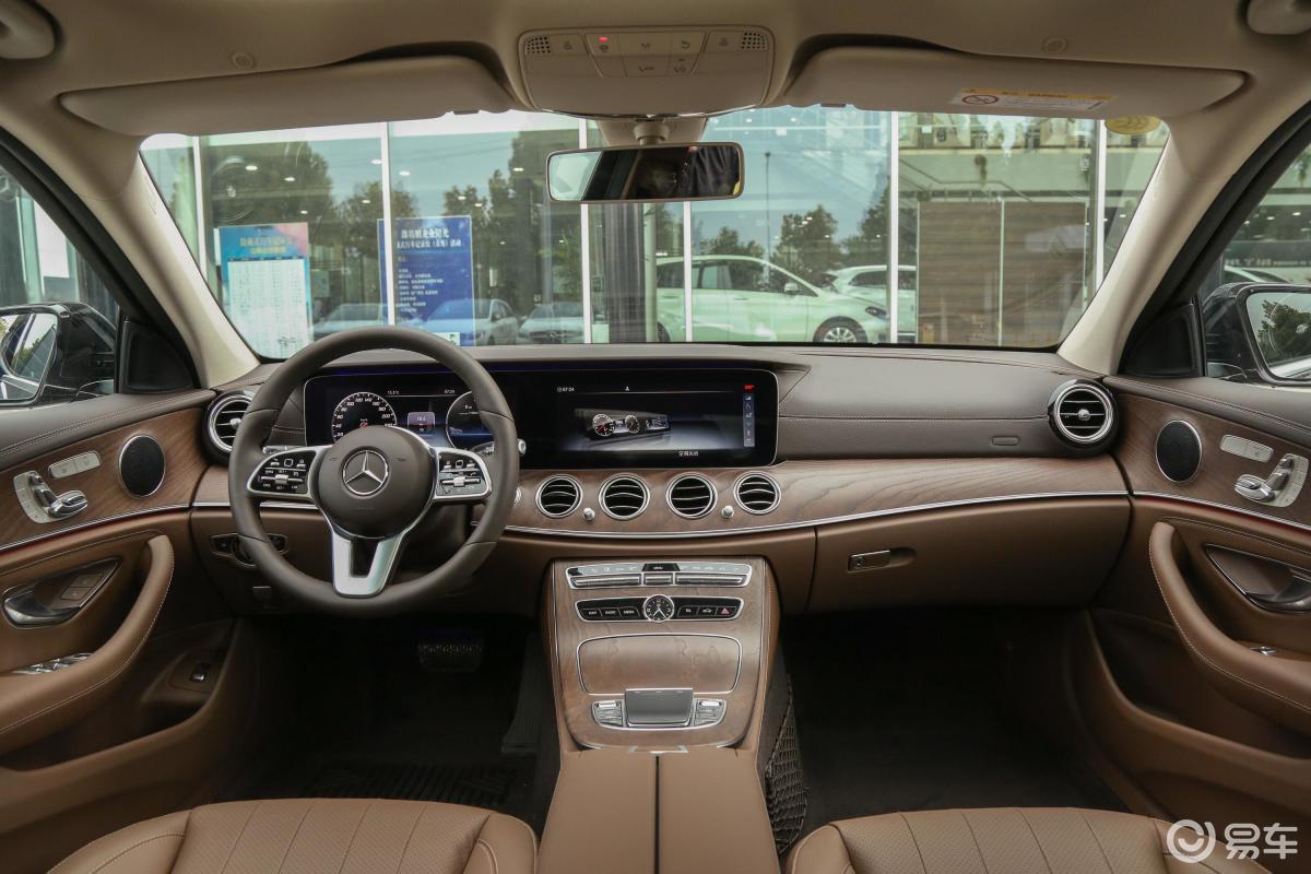 【奔驰e级2019款e 300 l 时尚版内饰全景正拍汽车图片-汽车图片大全】