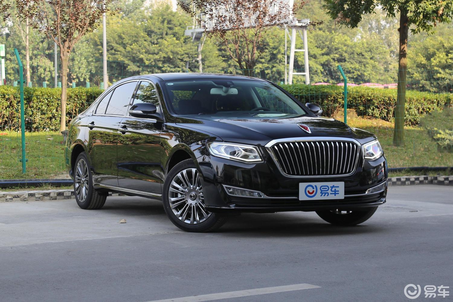 【红旗h72018款35t 60周年纪念版侧前45度车头向右水平汽车图片-汽车