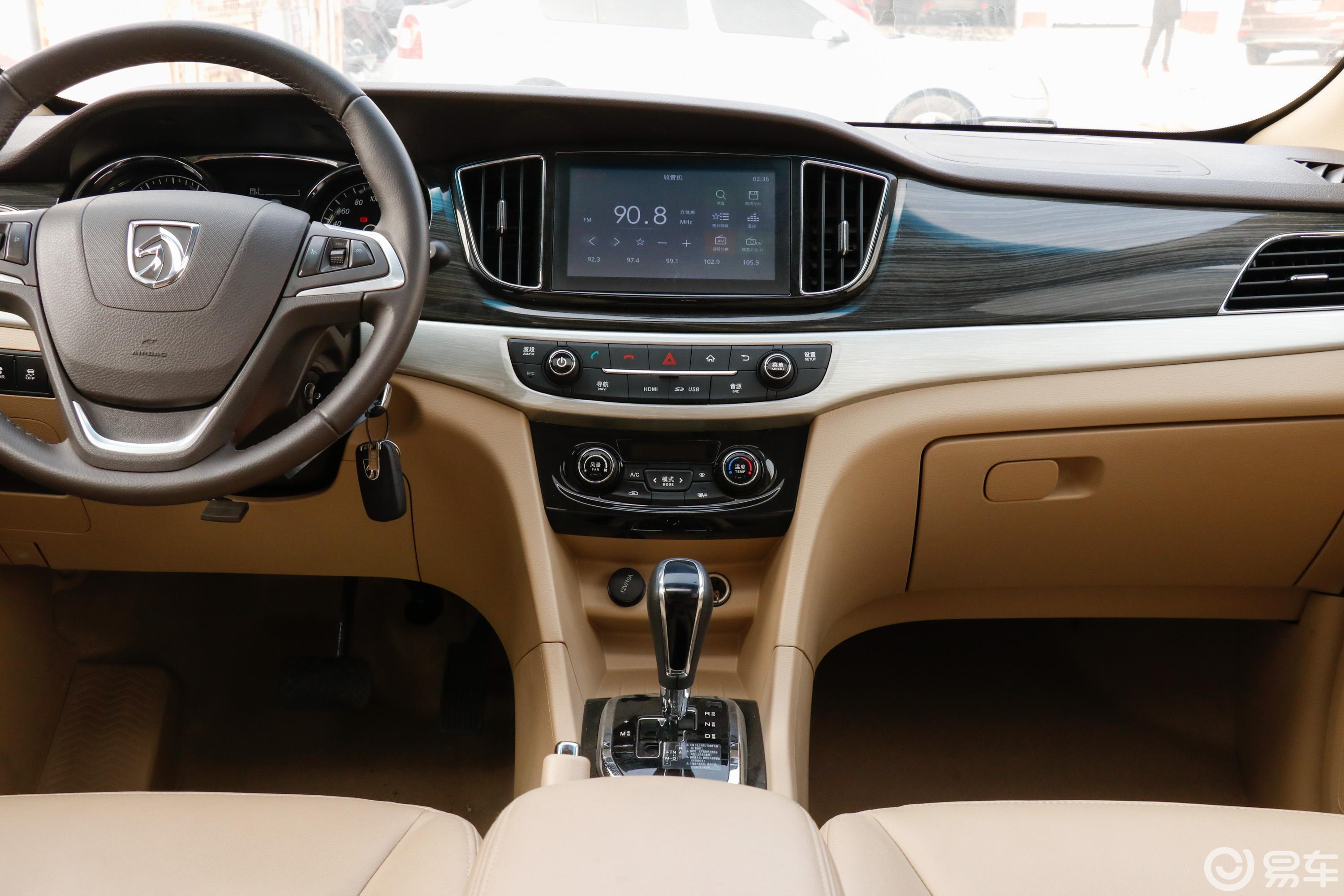 【宝骏7302017款1.