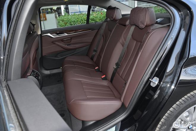 宝马5系限时优惠10.42万 配置丰富空间舒适_易车