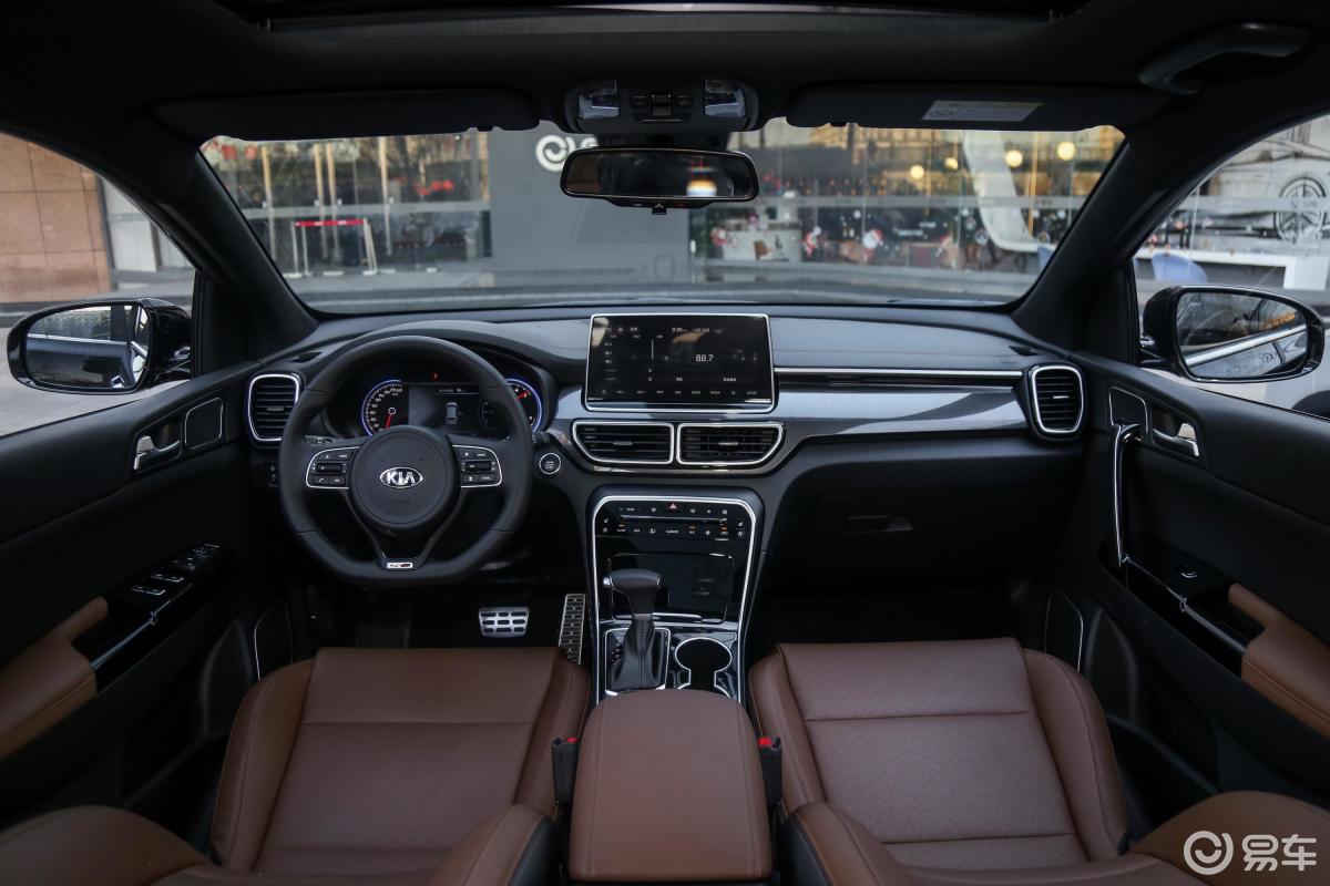 6t 双离合 四驱 豪华版内饰全景正拍汽车图片-汽车图片大全】-易车