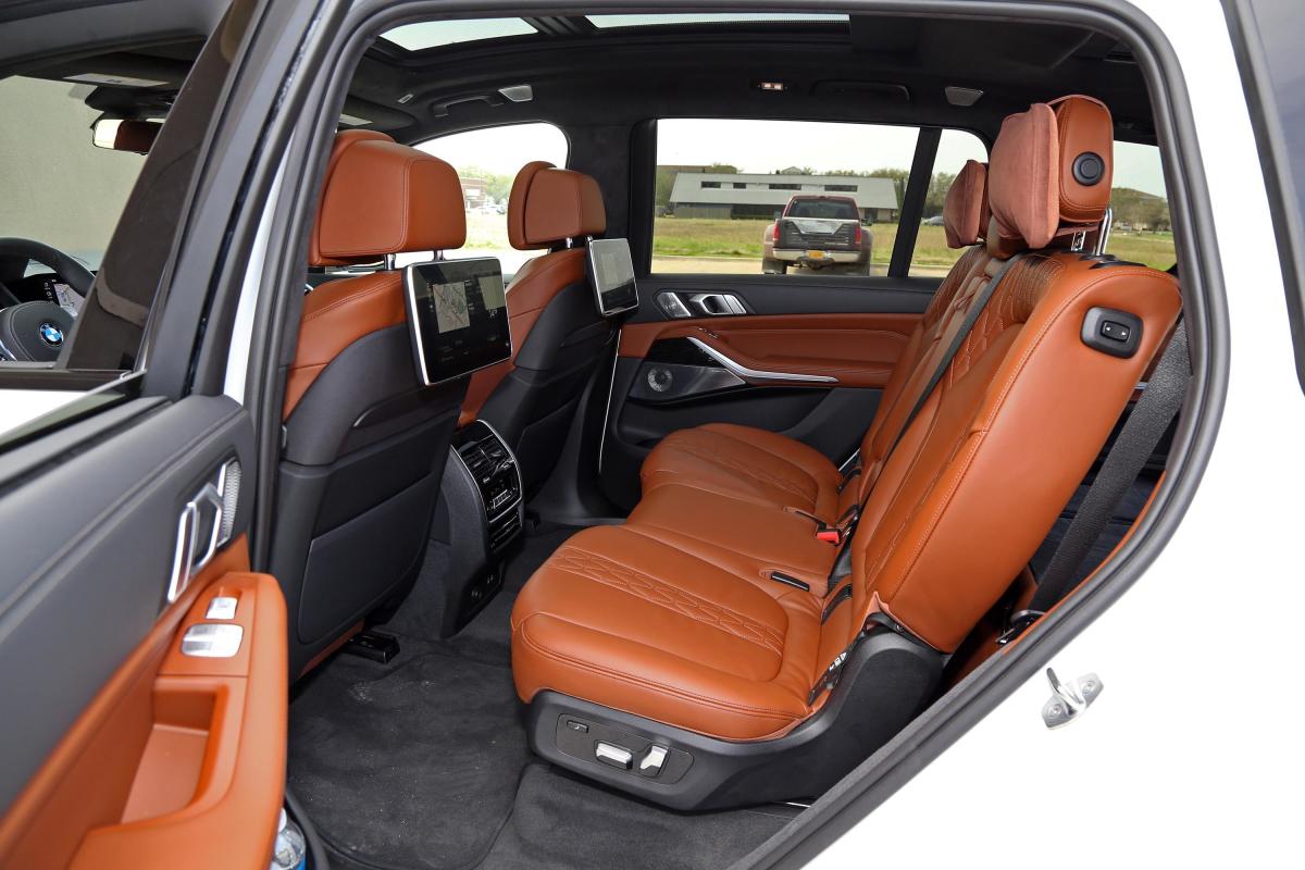 【宝马x72019款xdrive m50i后排座椅汽车图片-汽车图片大全】-易车