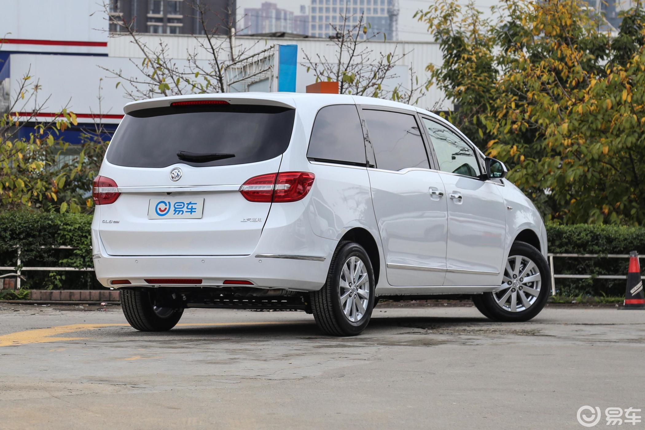 【别克gl82018款28t 豪华版 国vi侧后45度车头向右水平汽车图片-汽车