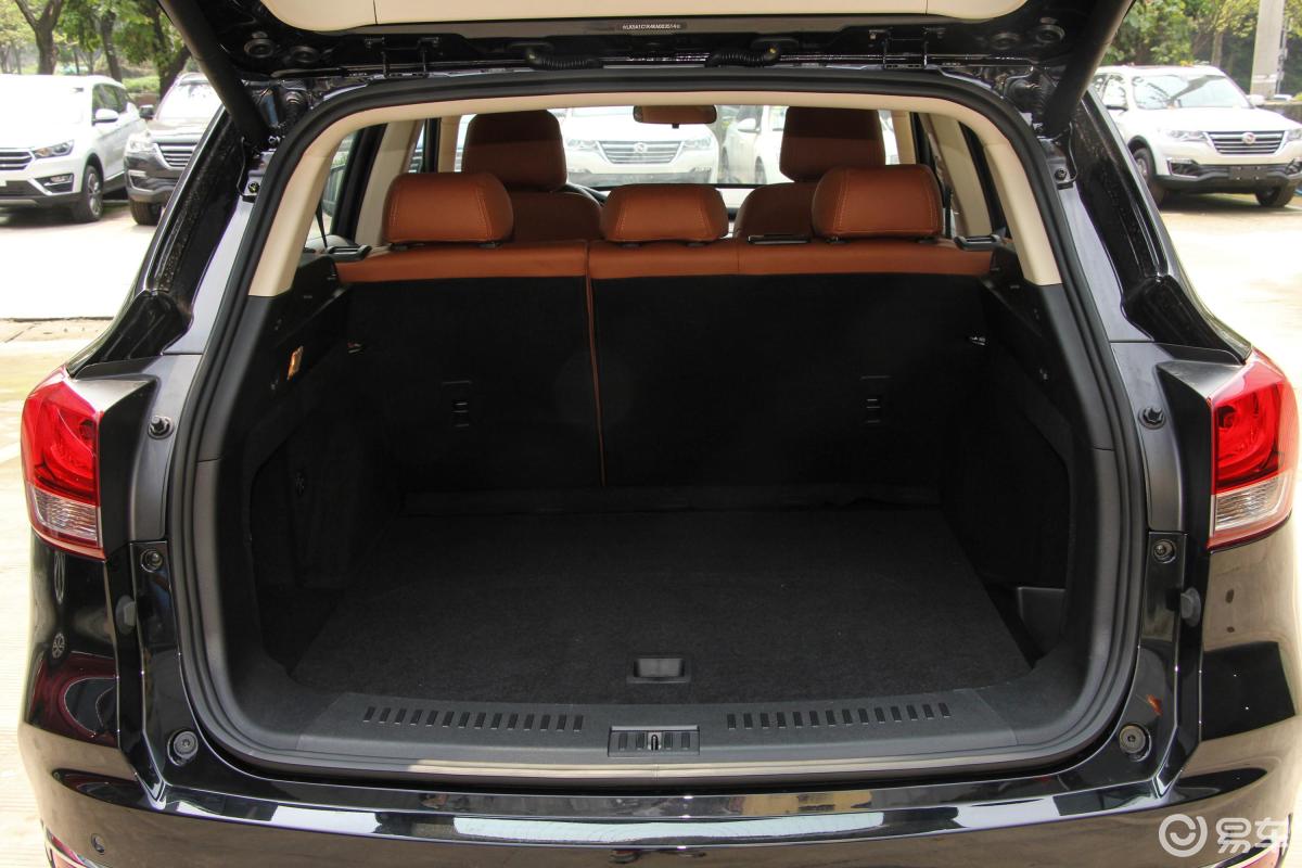 5t 手动 豪华版 国v空间汽车图片-汽车图片大全】-易车