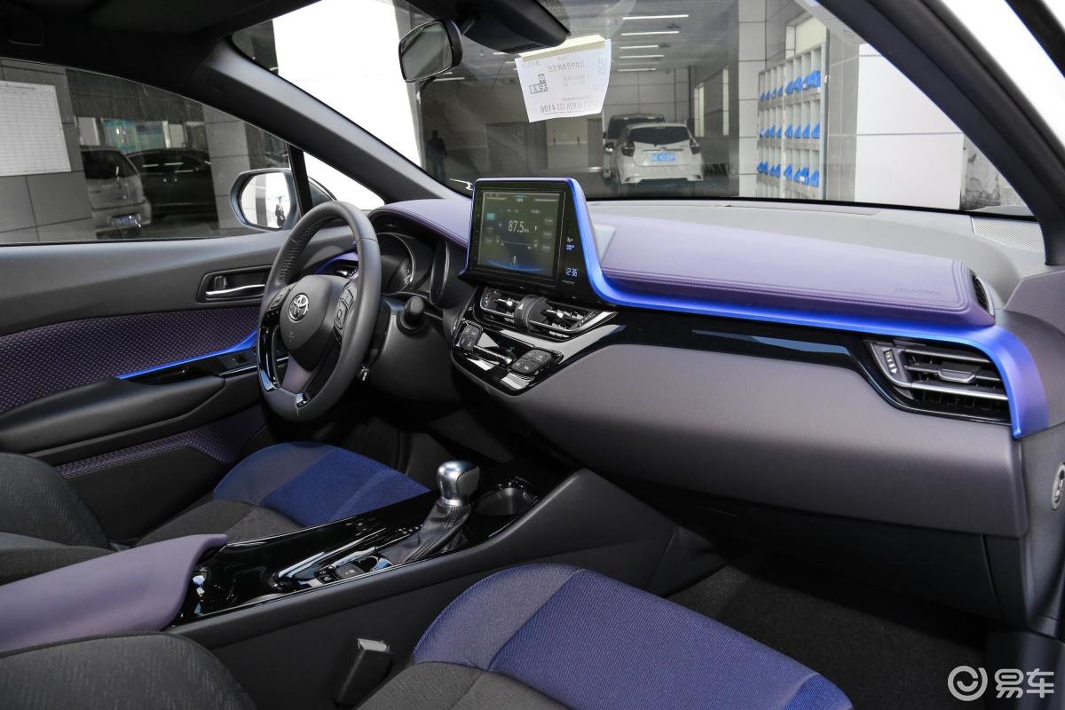 广汽丰田  丰田c-hr  2018款  2021款  2020款  2018款  2.