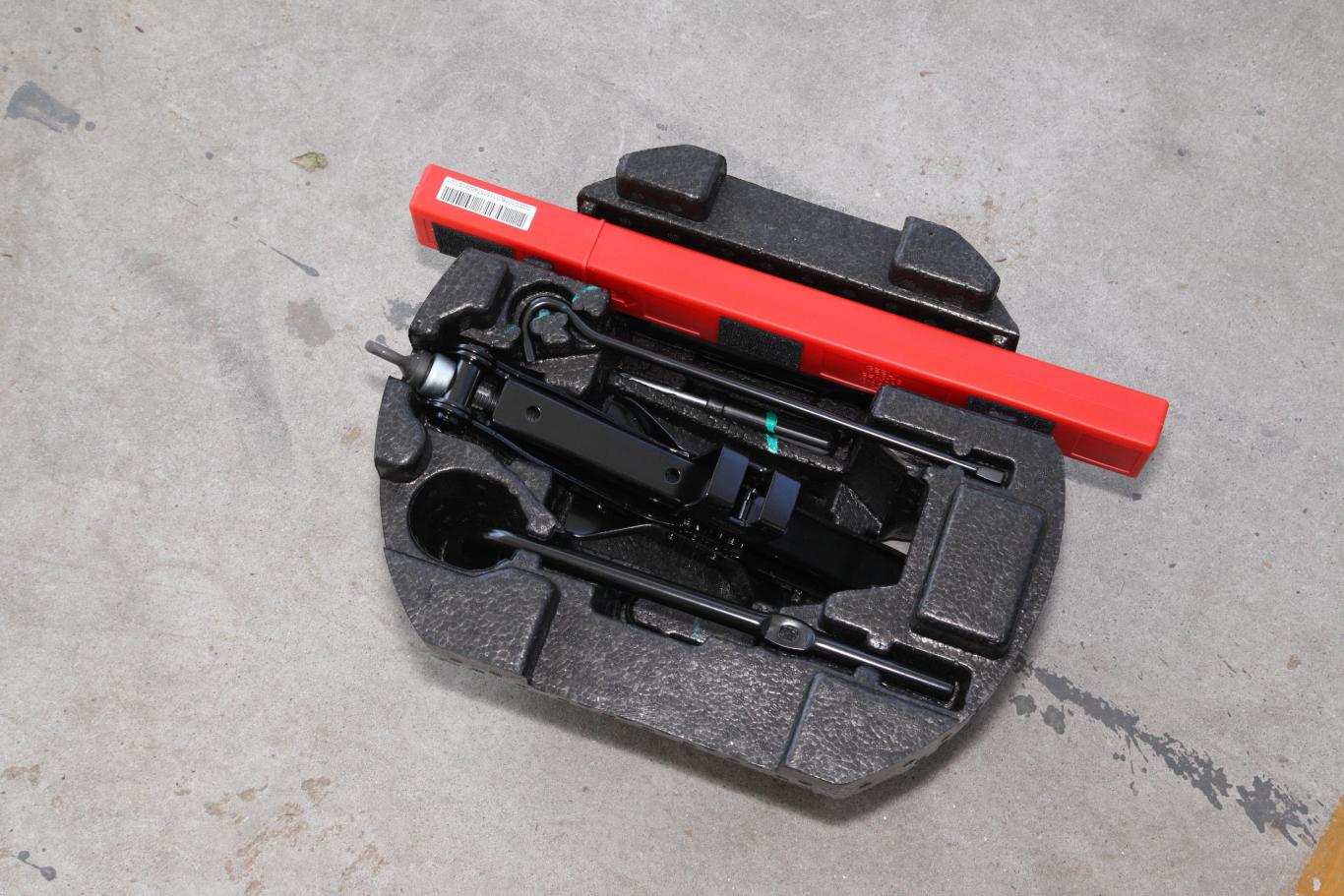 5l cvt 锋驰版随车工具图片-汽车图片大全】-易车