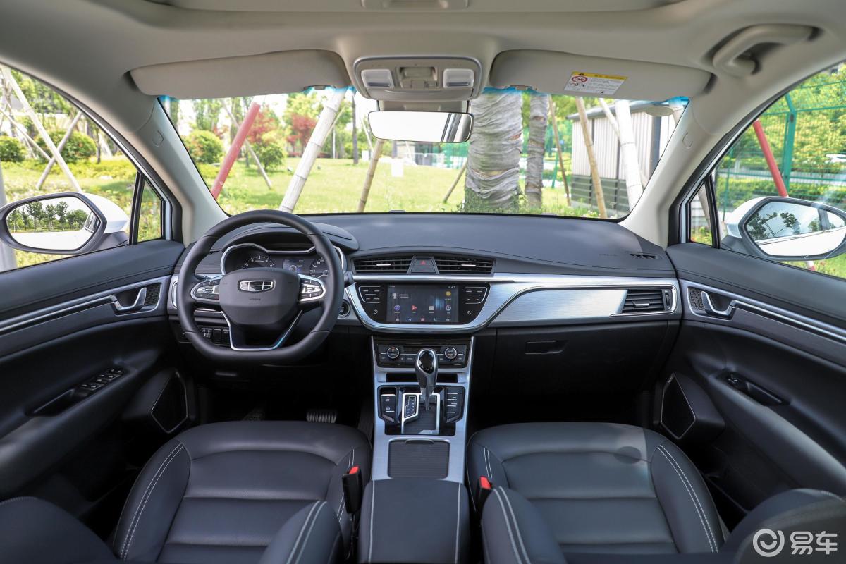 4t cvt 雅国vi内饰全景正拍汽车图片-汽车图片大全】-易车